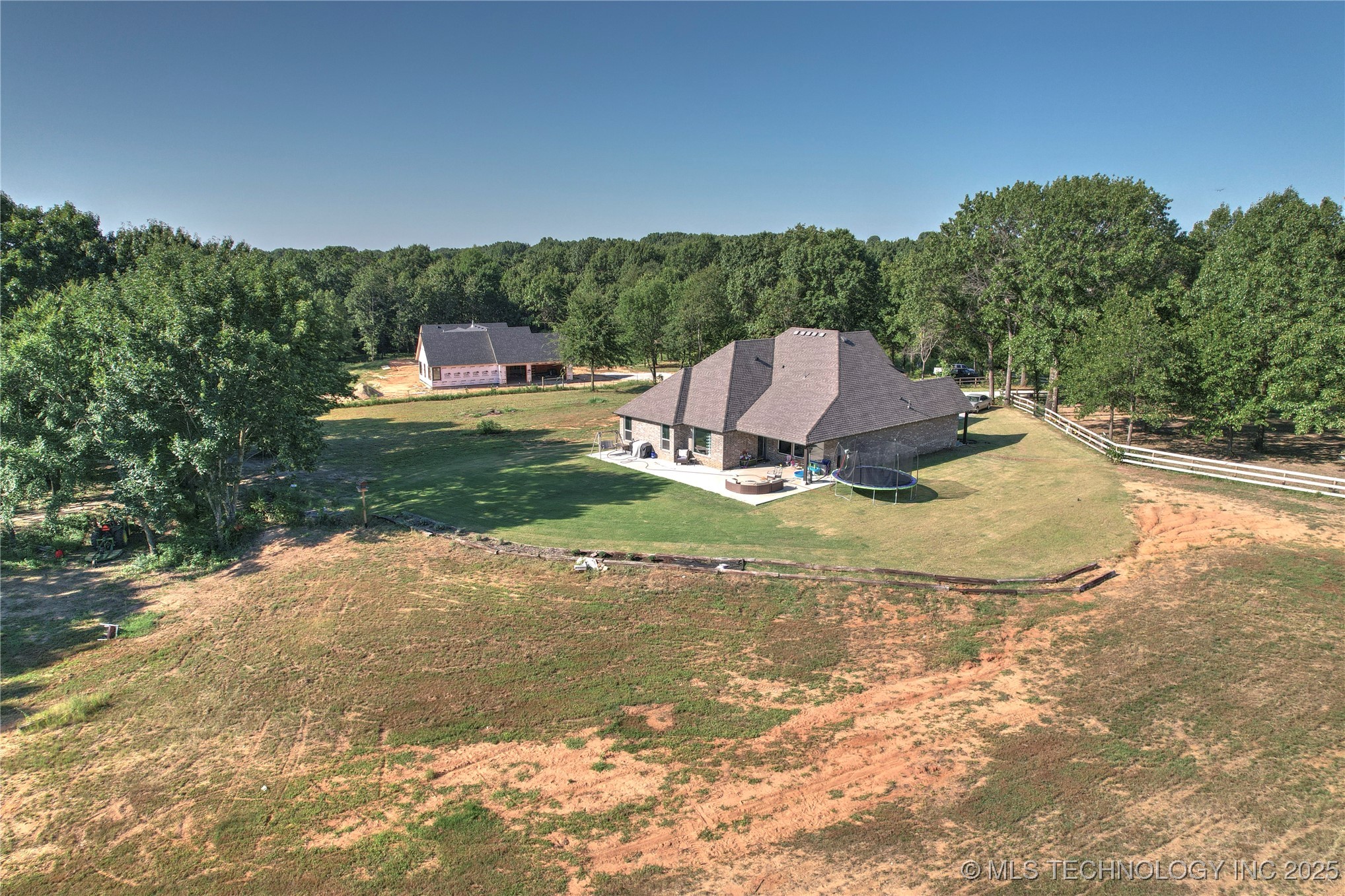 14219 S 241st East Avenue Property Photo 48