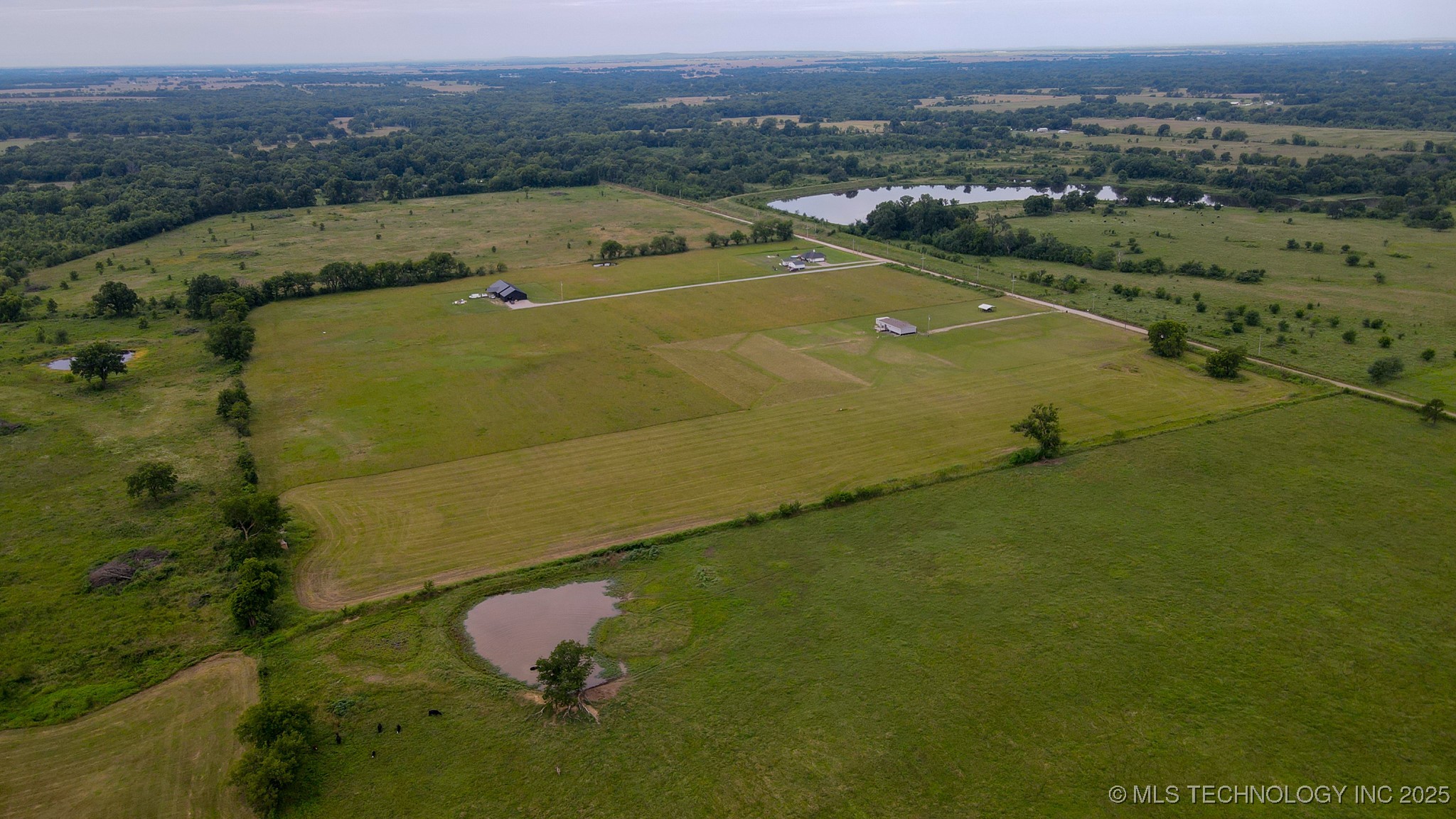 S 184th Street W Property Photo 11