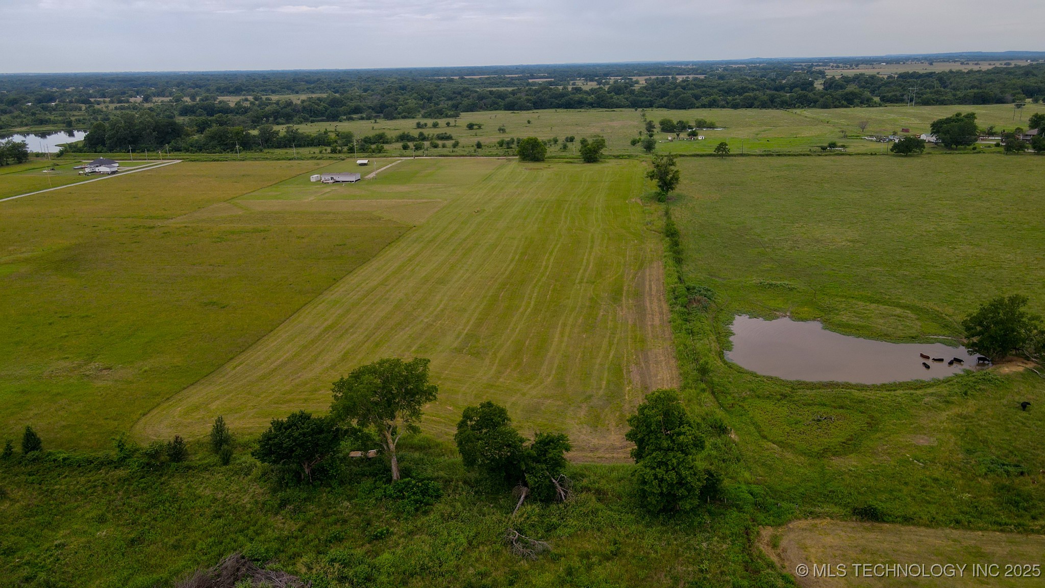 S 184th Street W Property Photo 13