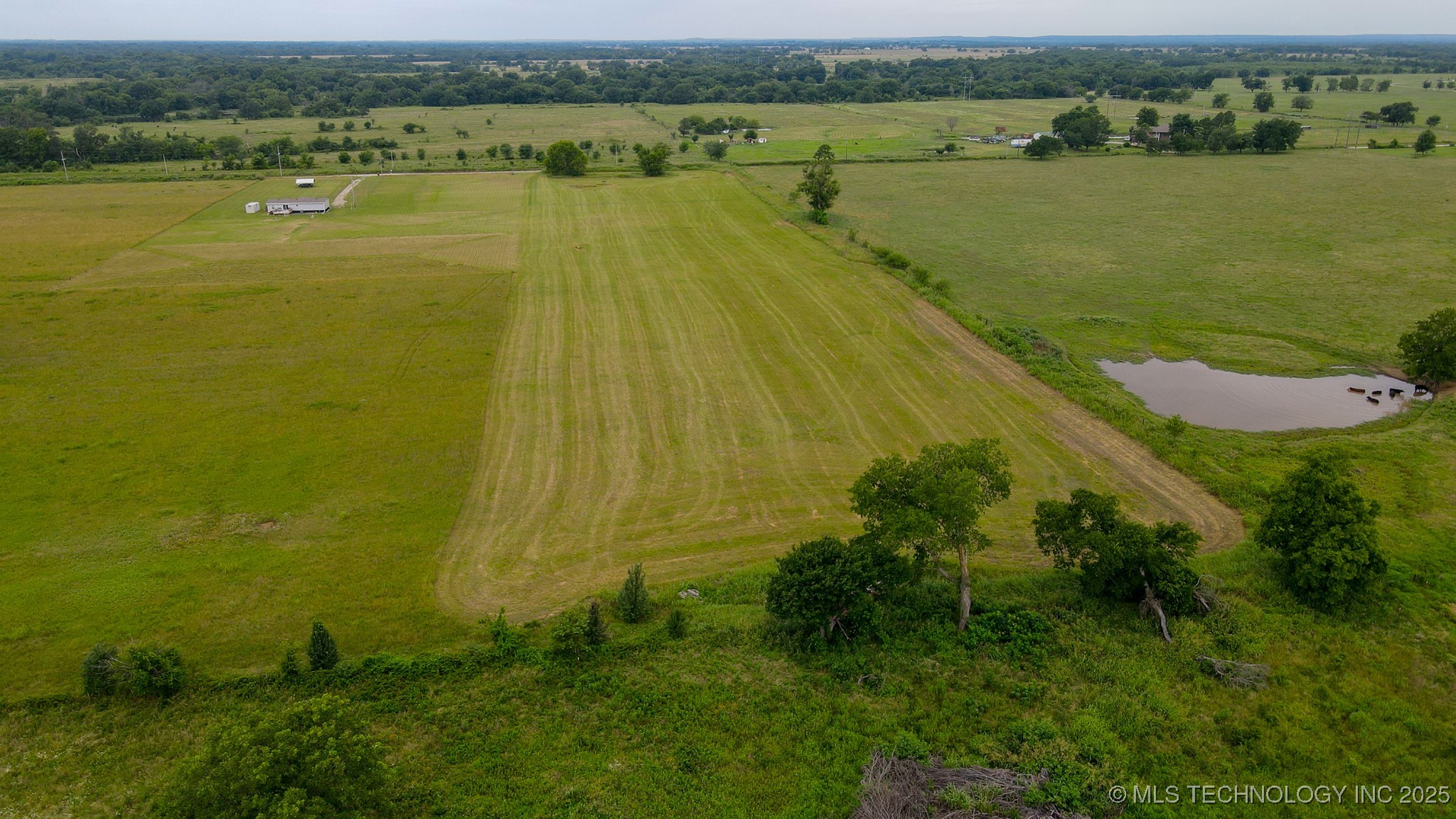 S 184th Street W Property Photo 14