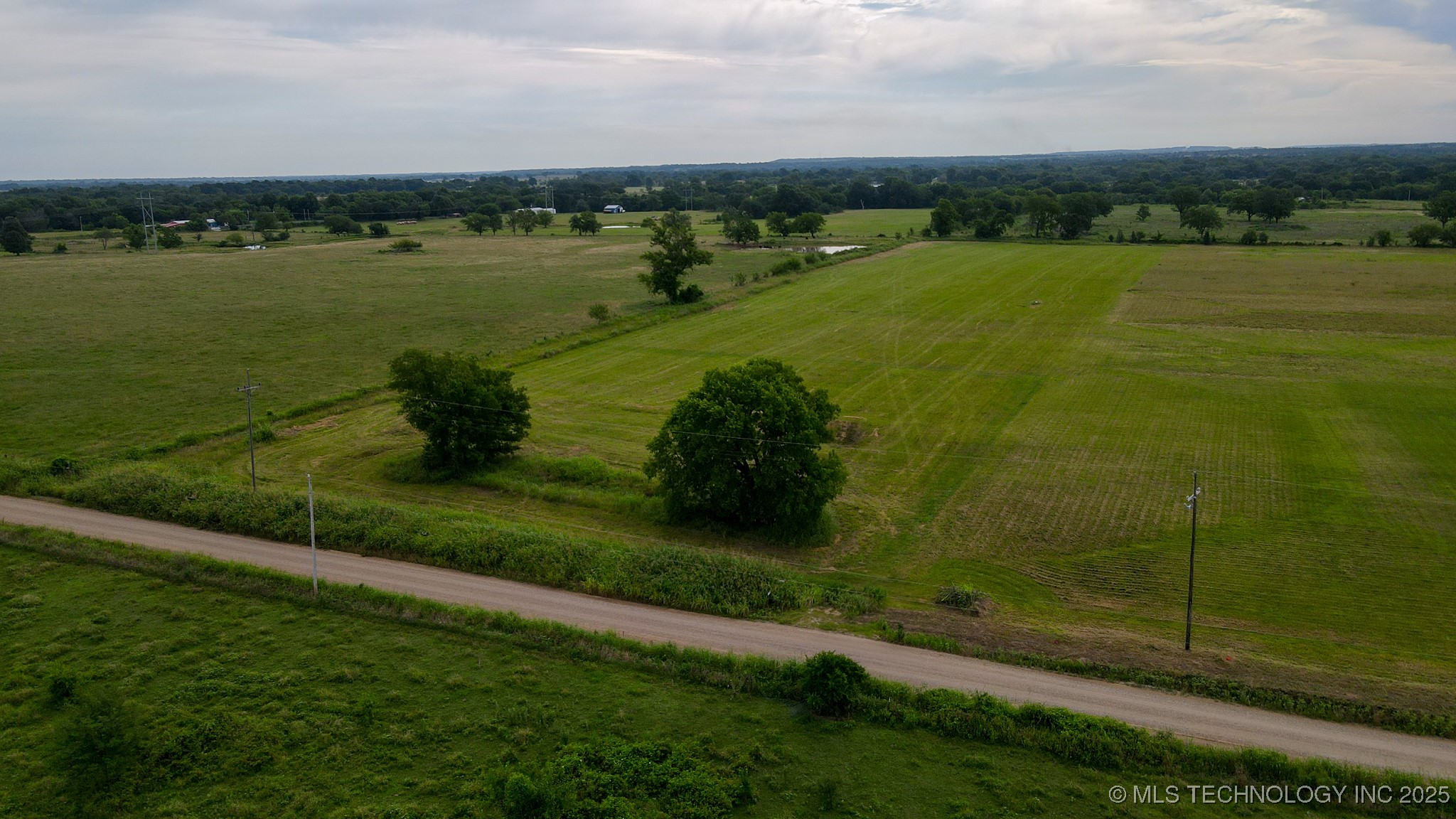 S 184th Street W Property Photo 17