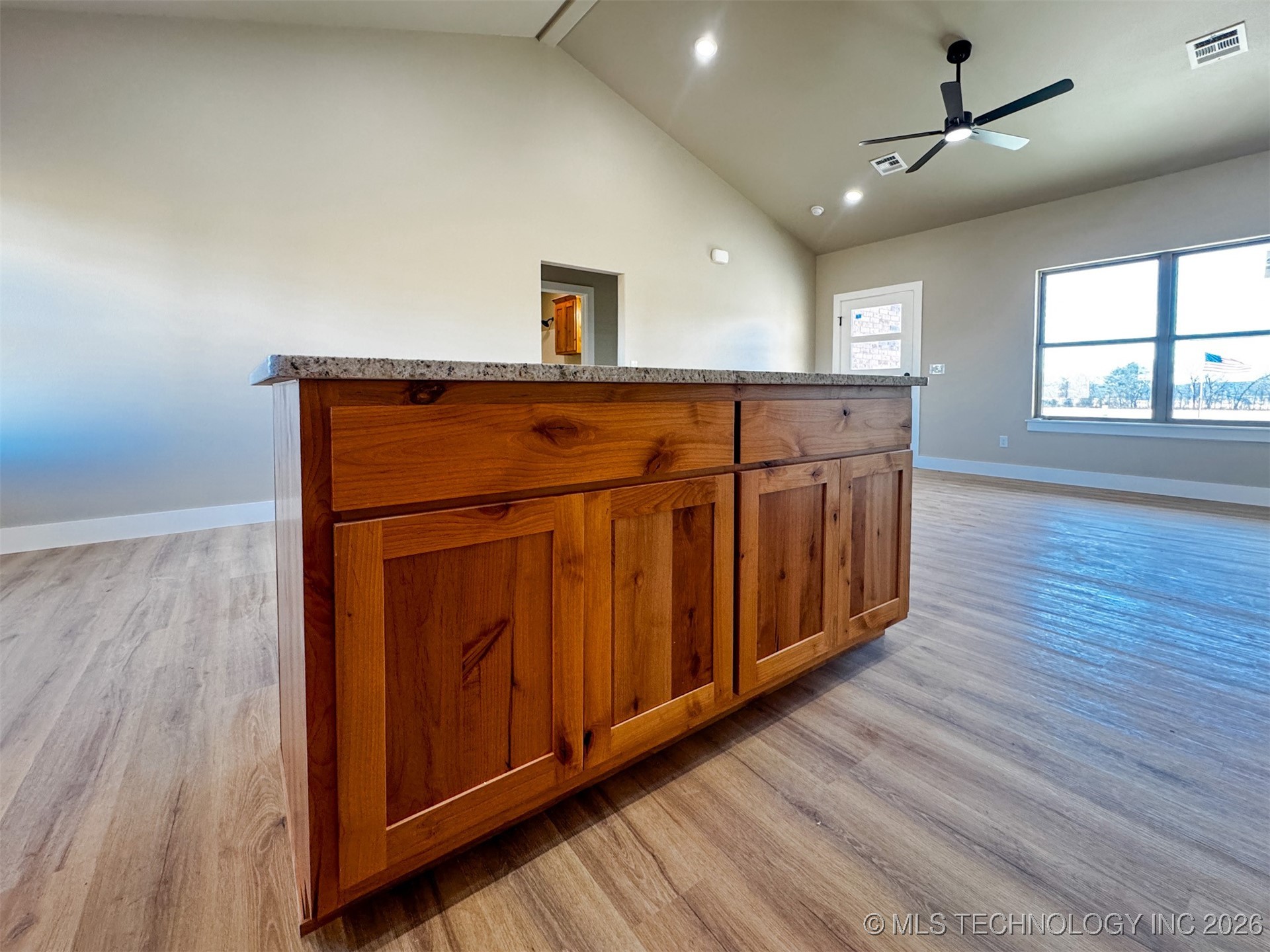 18020 Vaughn Road Property Photo 24