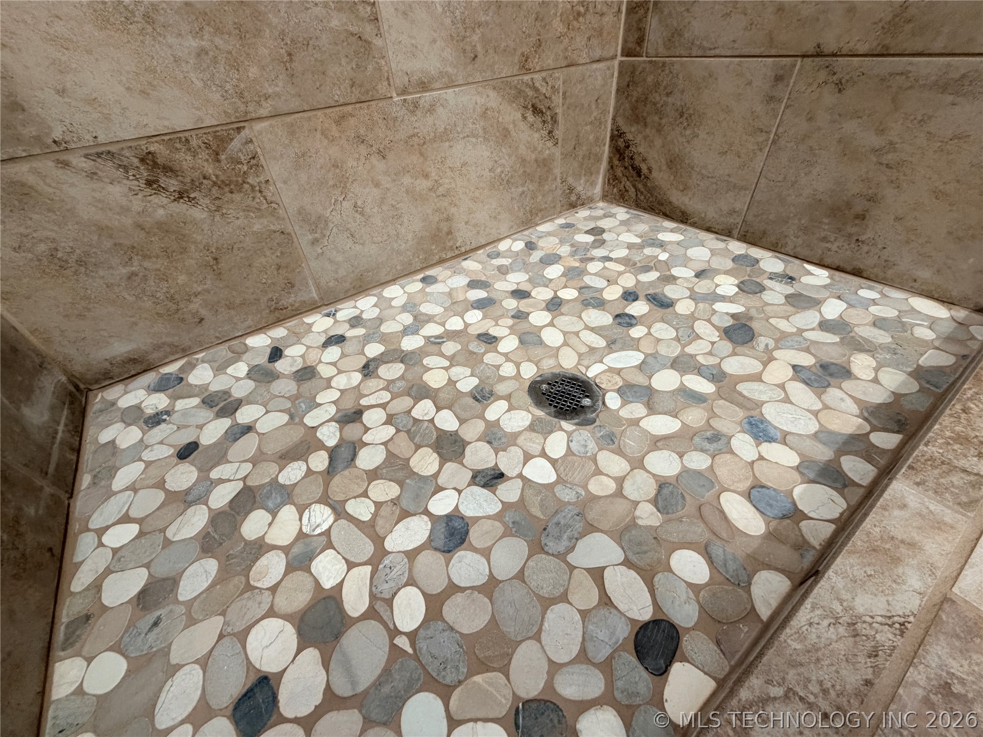 18020 Vaughn Road Property Photo 32