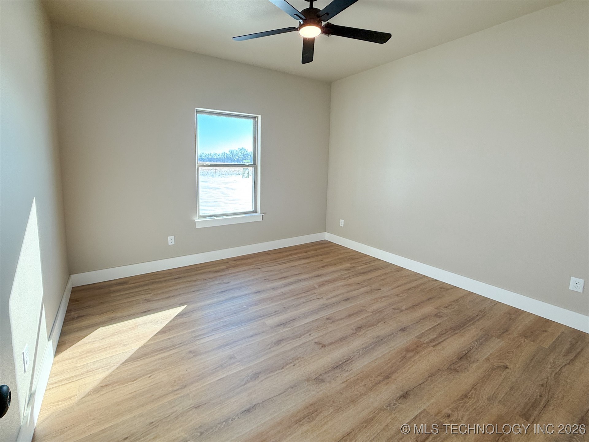 18020 Vaughn Road Property Photo 36