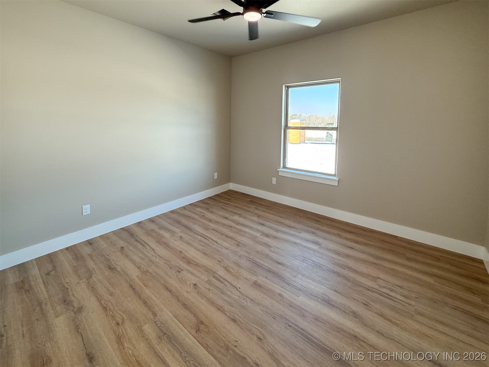 18020 Vaughn Road Property Photo 40