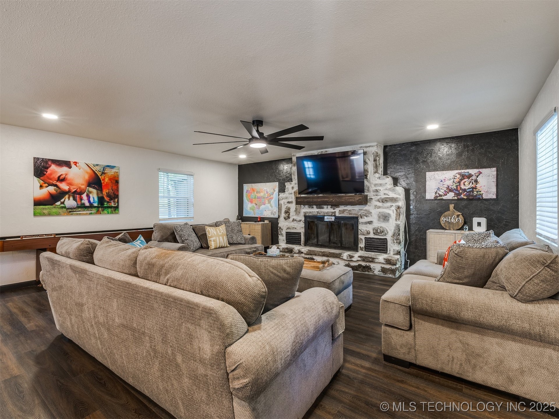 11 Port Duncan Property Photo 3