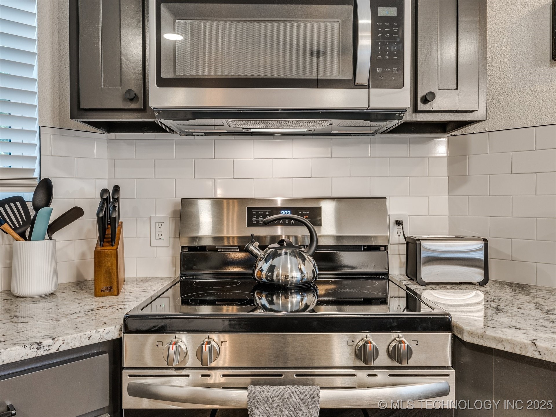 11 Port Duncan Property Photo 12