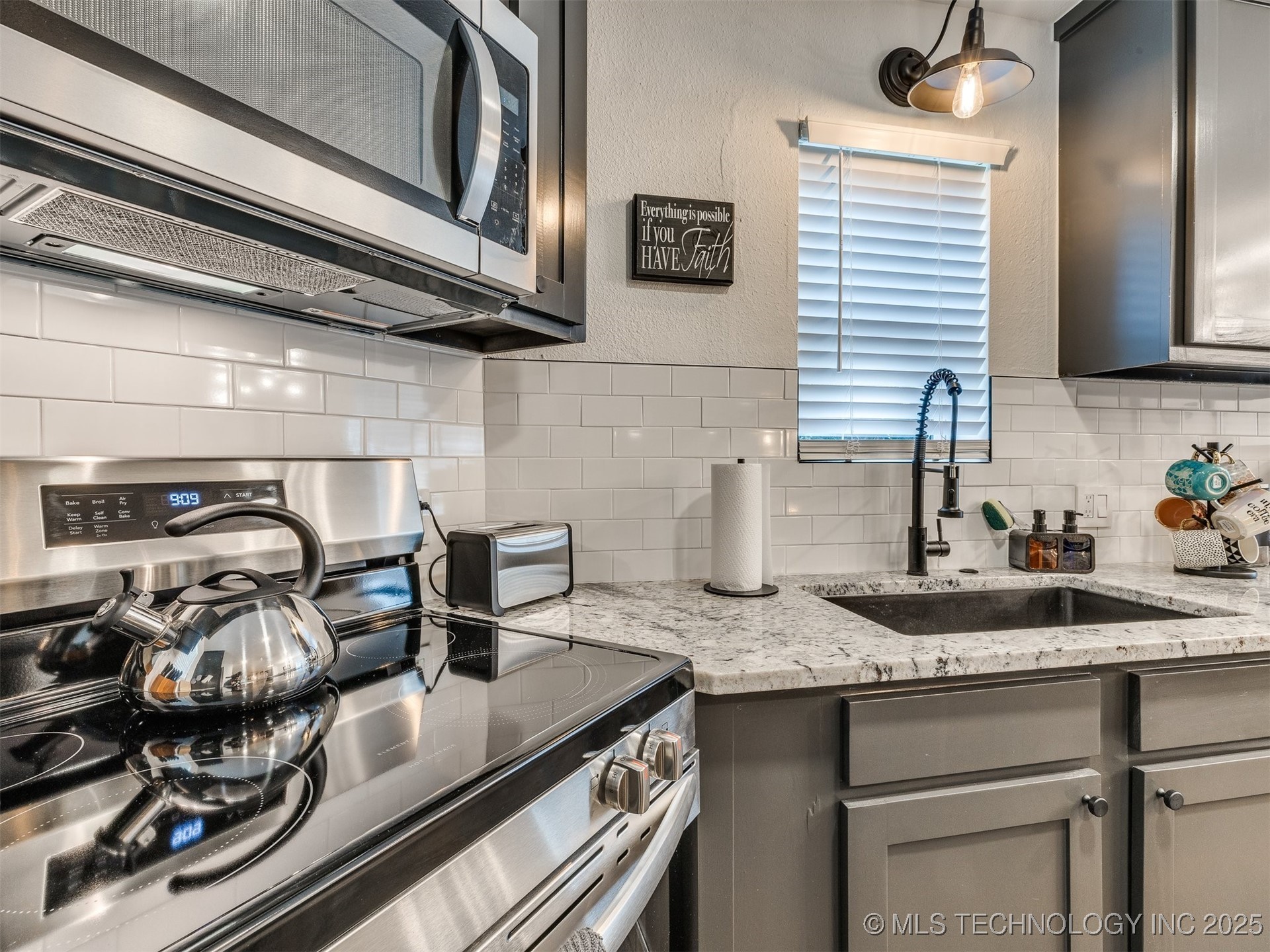 11 Port Duncan Property Photo 13