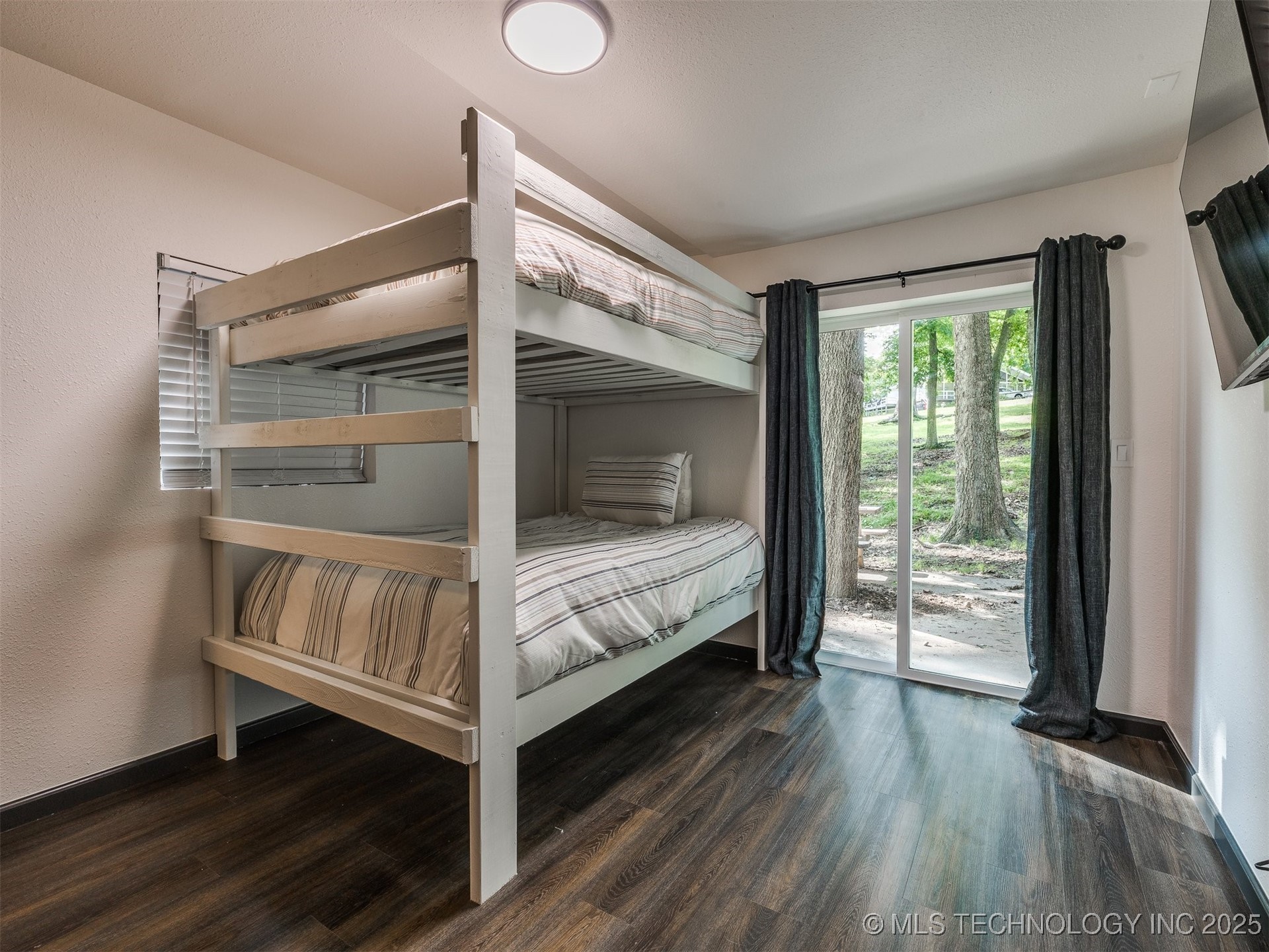 11 Port Duncan Property Photo 27