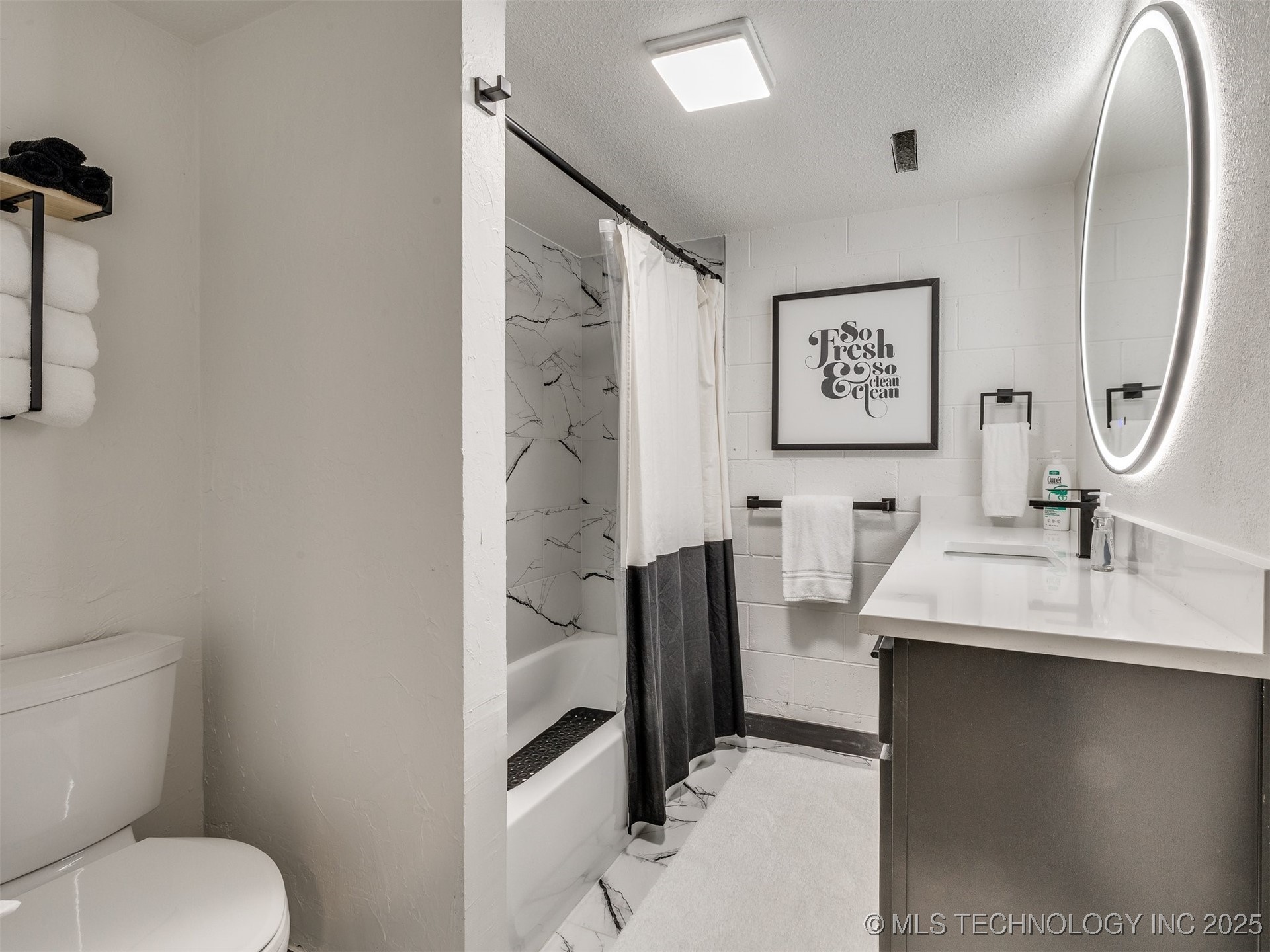 11 Port Duncan Property Photo 32