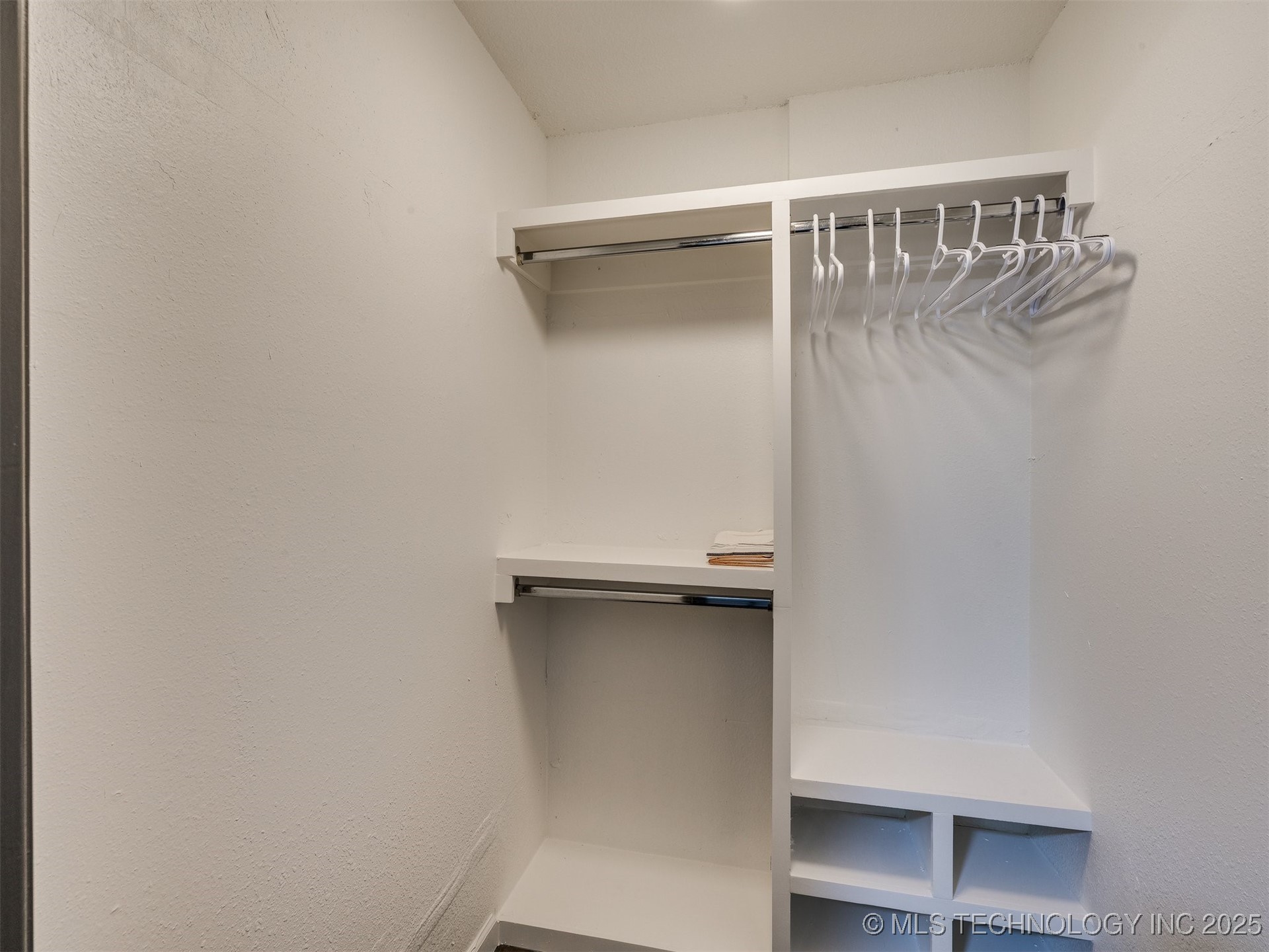 11 Port Duncan Property Photo 35