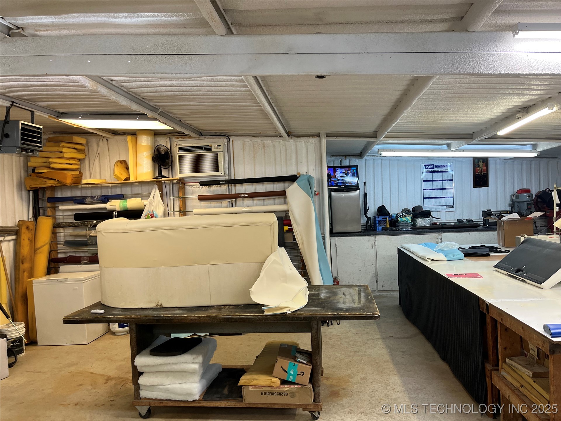 3048 Kelly Road Property Photo 7