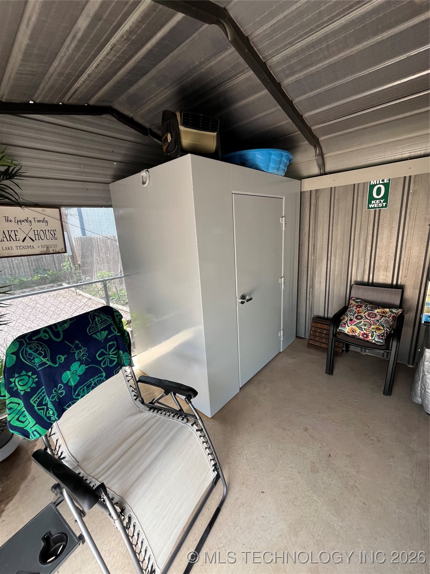 3048 Kelly Road Property Photo 8