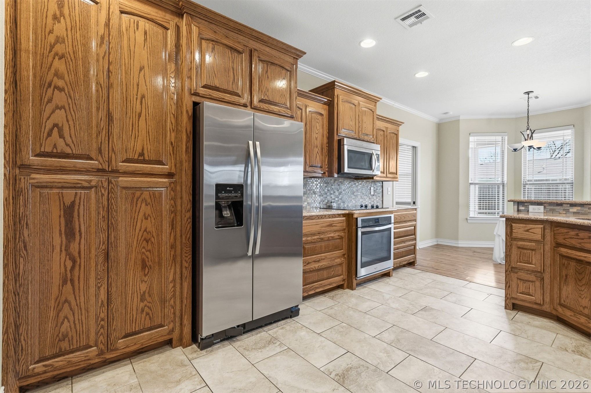 1310 Buckingham Property Photo 12