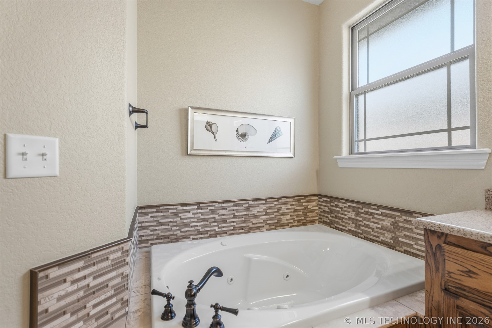 1310 Buckingham Property Photo 20
