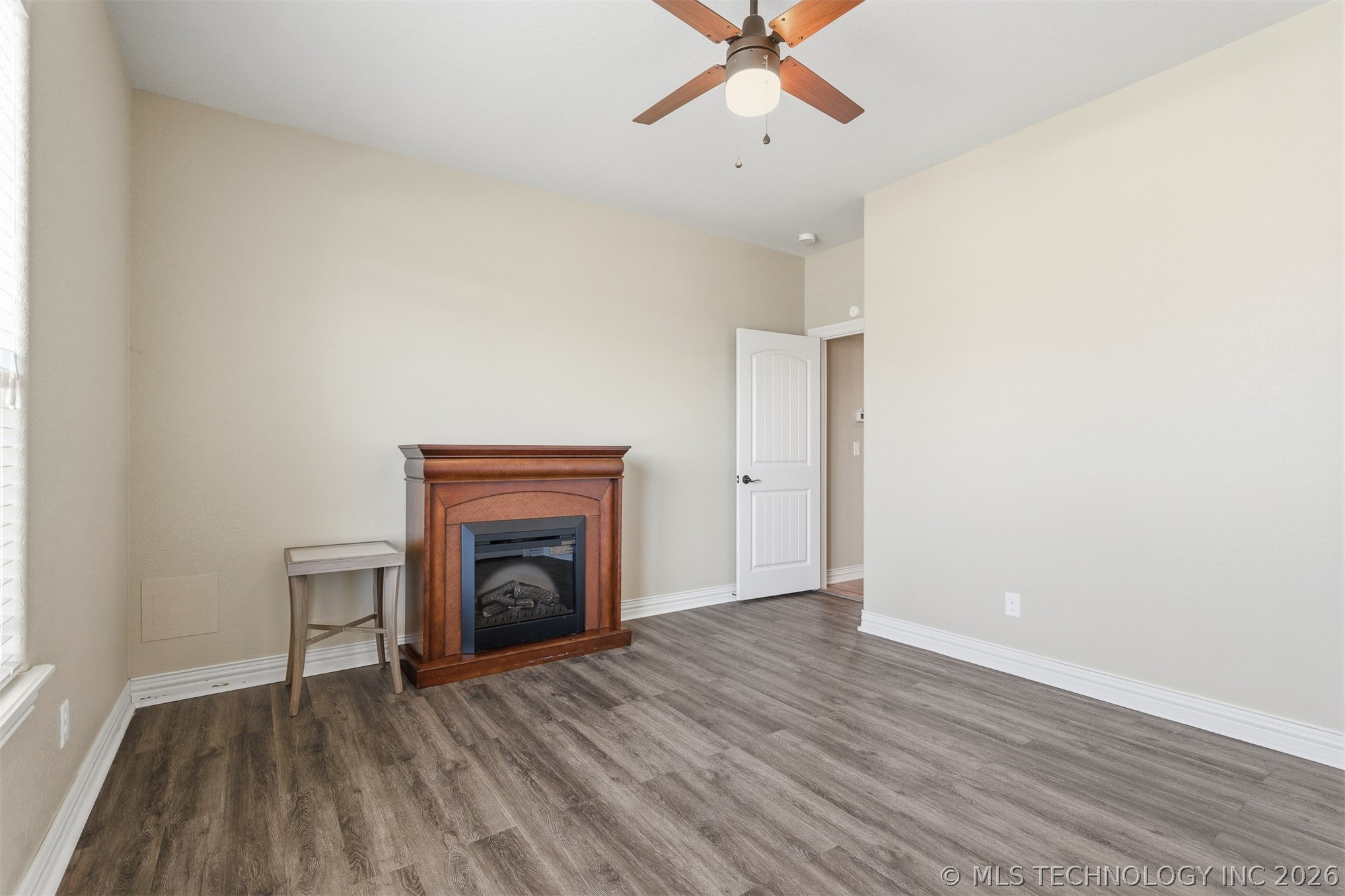 1310 Buckingham Property Photo 24