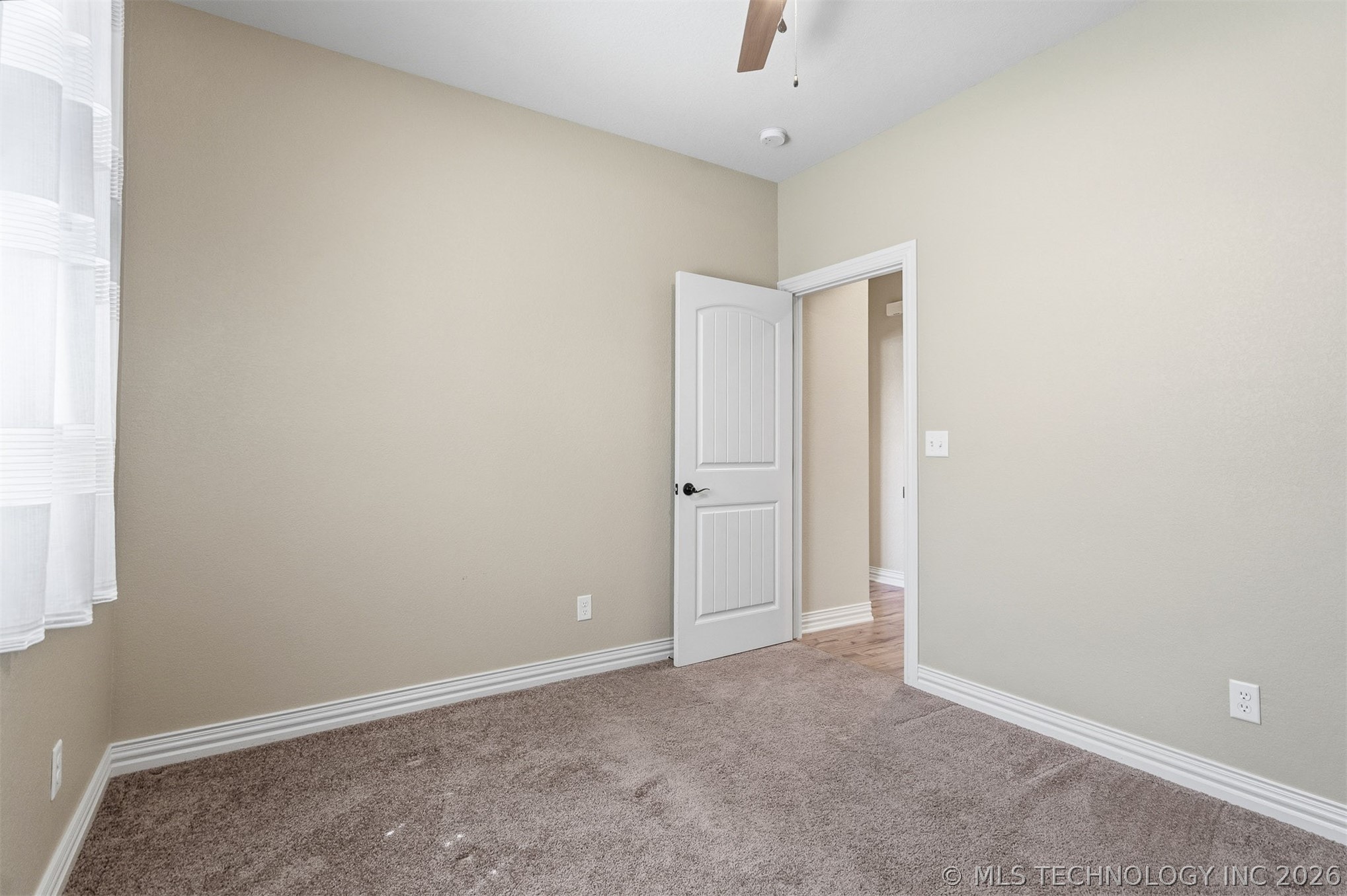 1310 Buckingham Property Photo 27