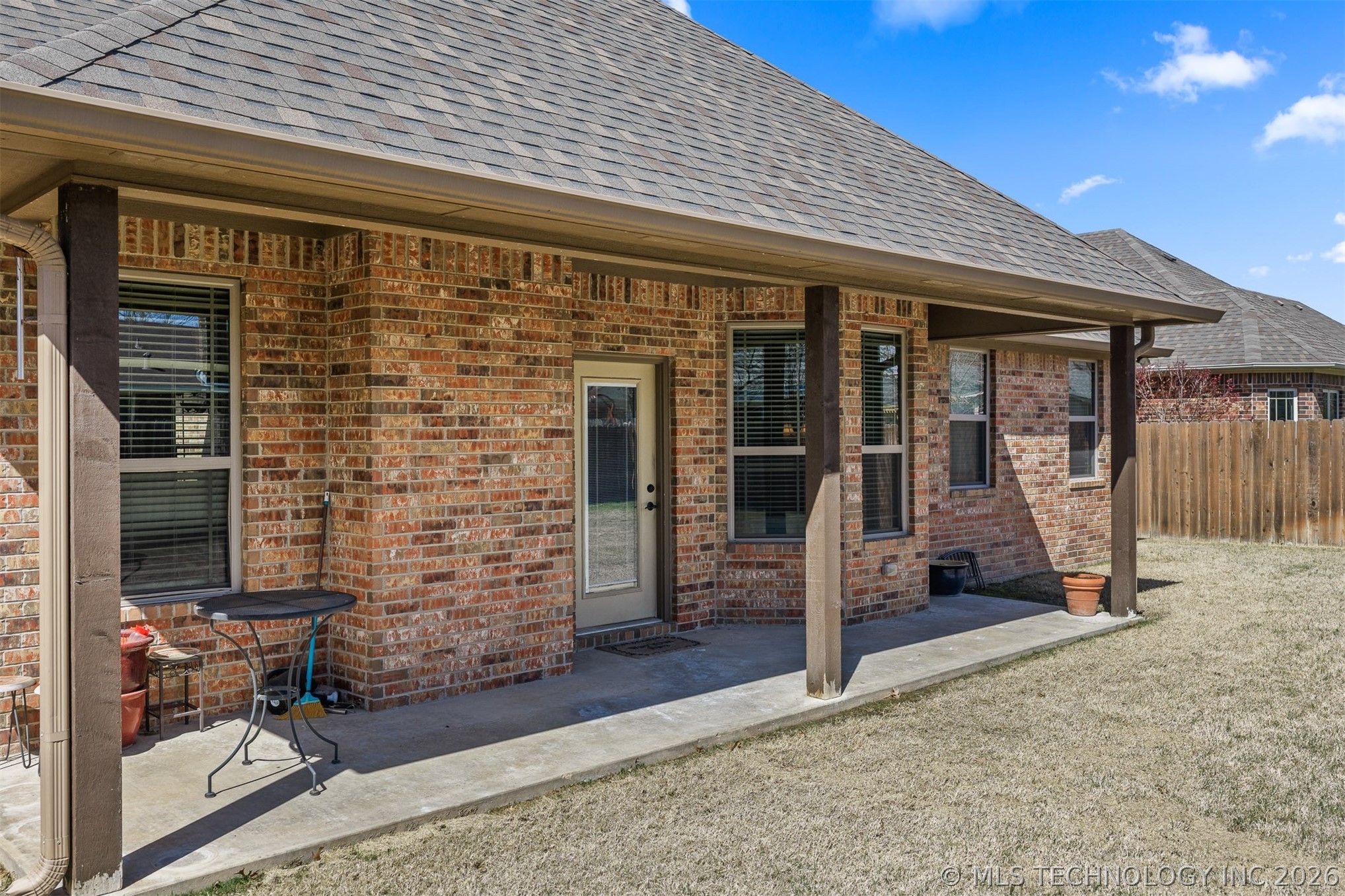 1310 Buckingham Property Photo 33