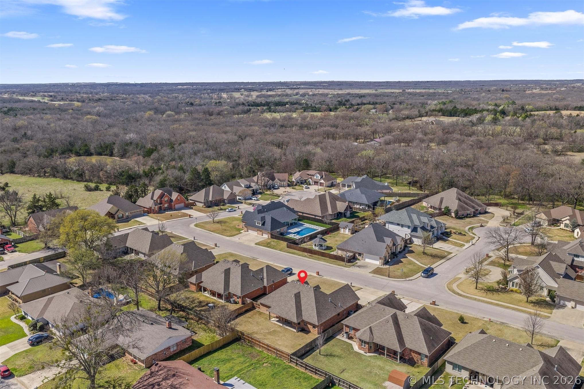 1310 Buckingham Property Photo 40