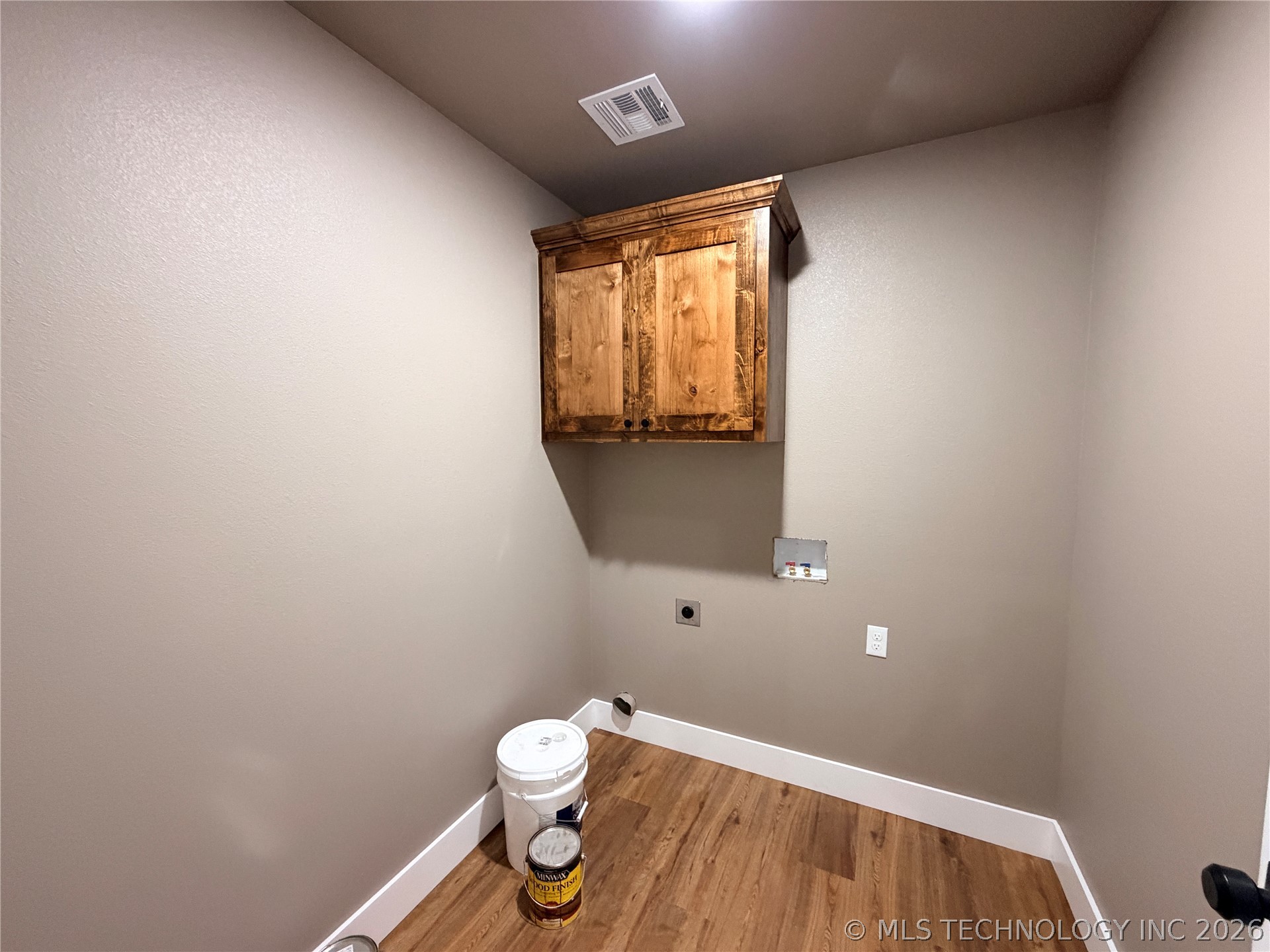 18030 Vaughn Road Property Photo 38