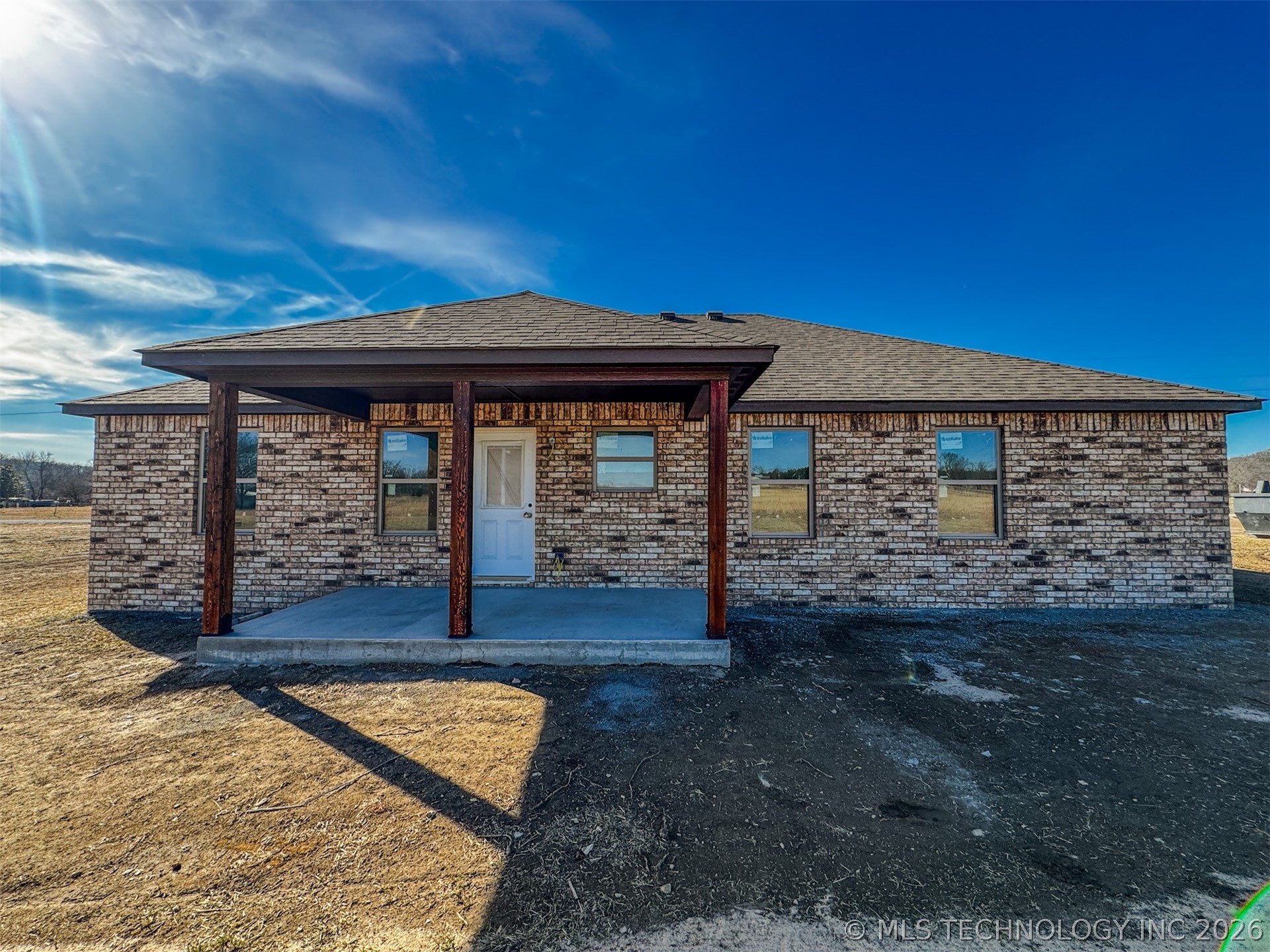 18030 Vaughn Road Property Photo 39