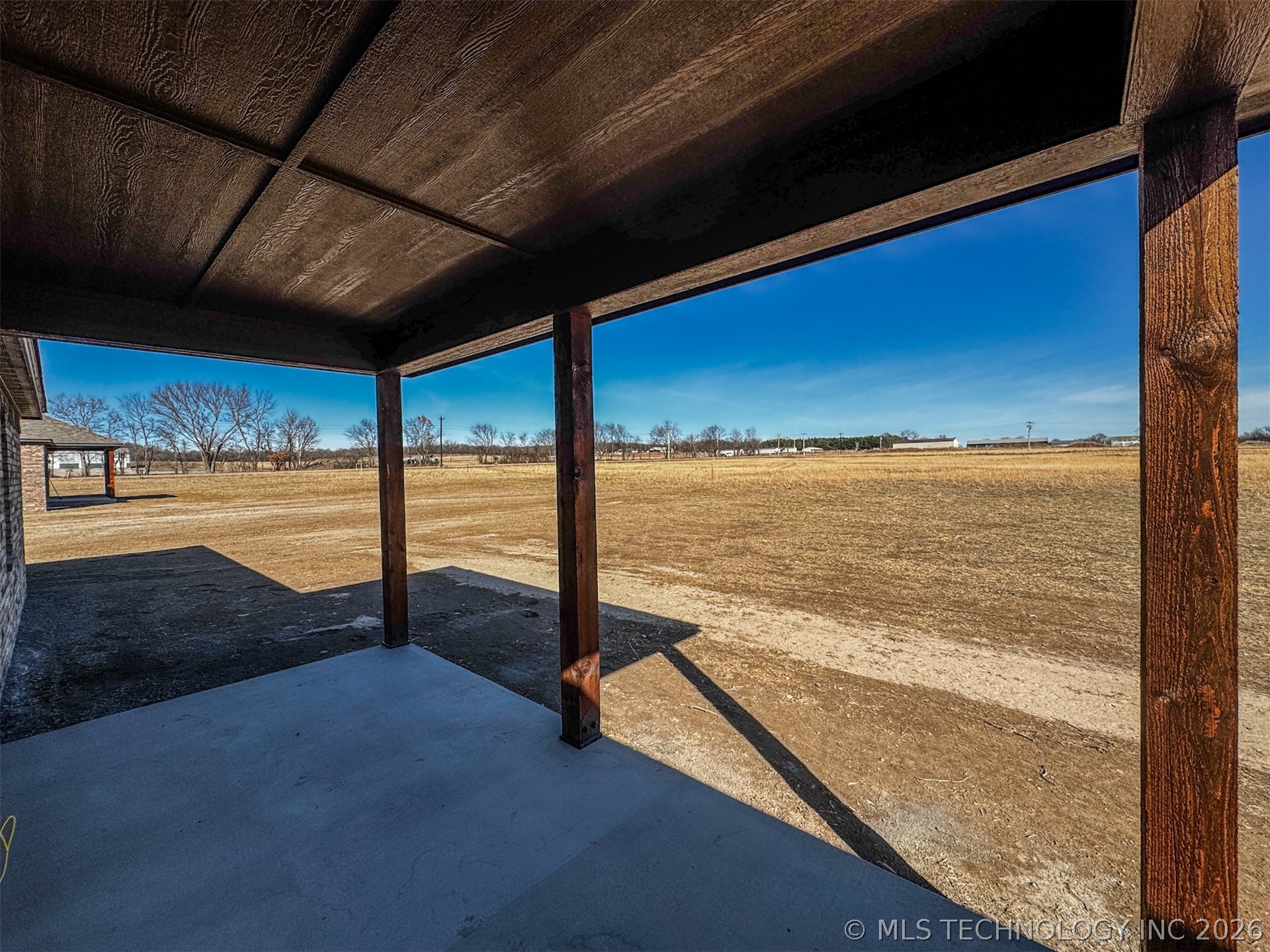 18030 Vaughn Road Property Photo 42