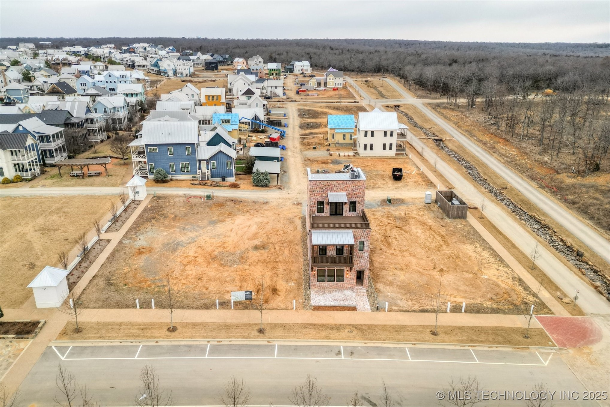 47 Water Street Property Photo 5