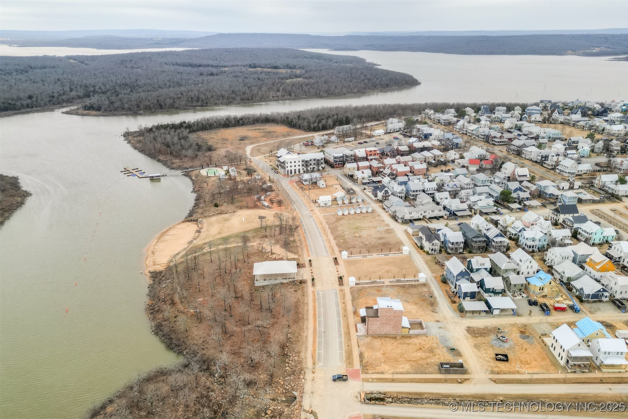 57 Water Street Property Photo 6