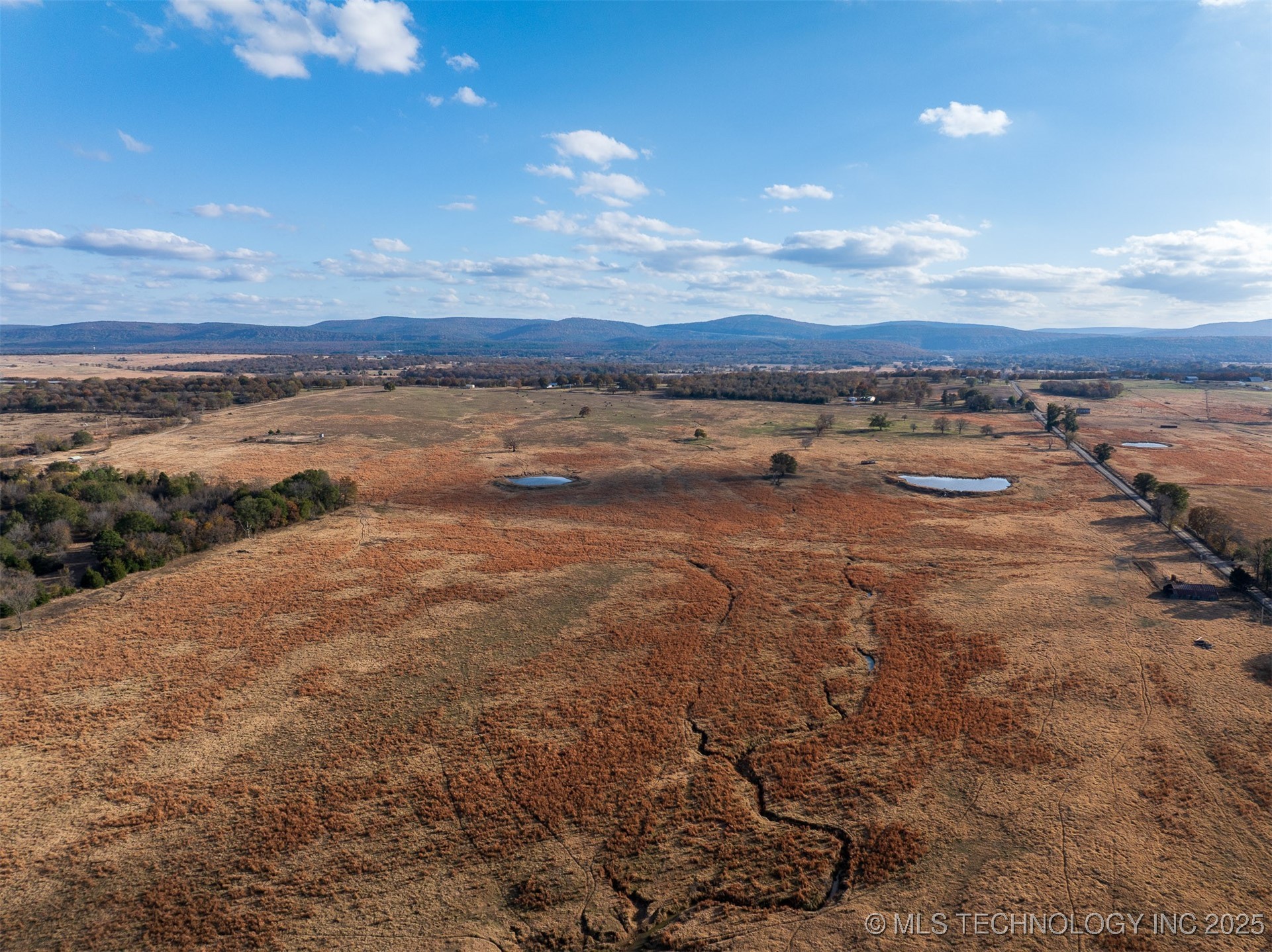 60 S County Road 4440 Property Photo 3