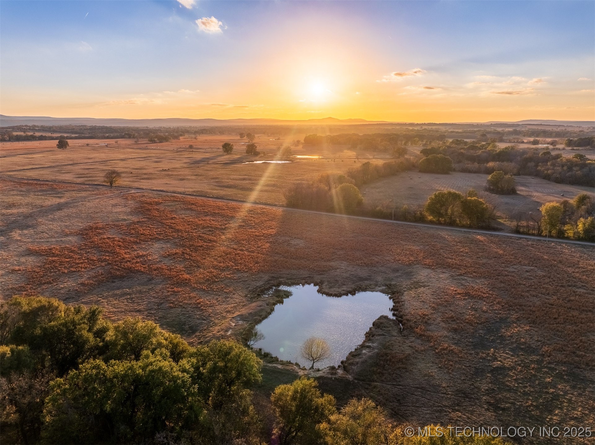 60 S County Road 4440 Property Photo 4