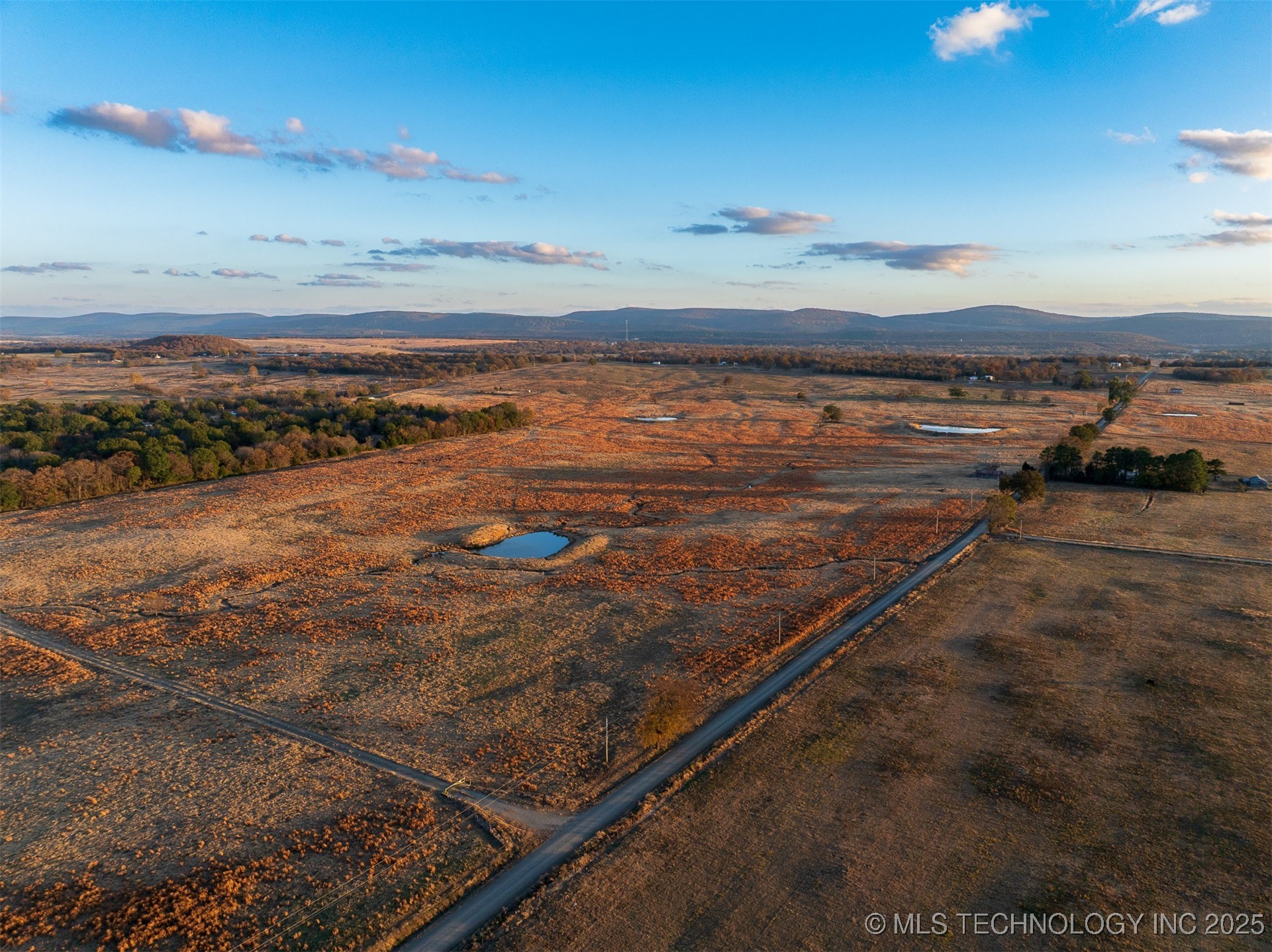 60 S County Road 4440 Property Photo 12