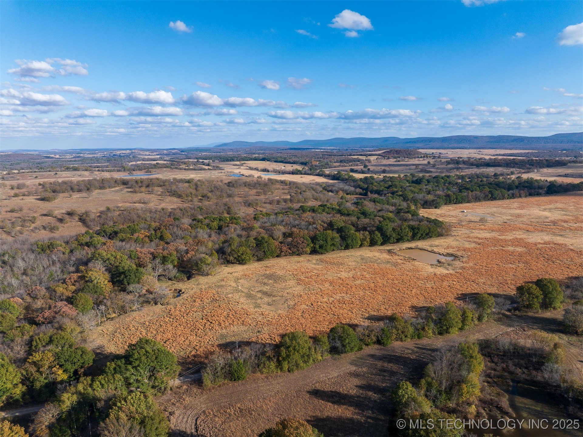 60 S County Road 4440 Property Photo 23
