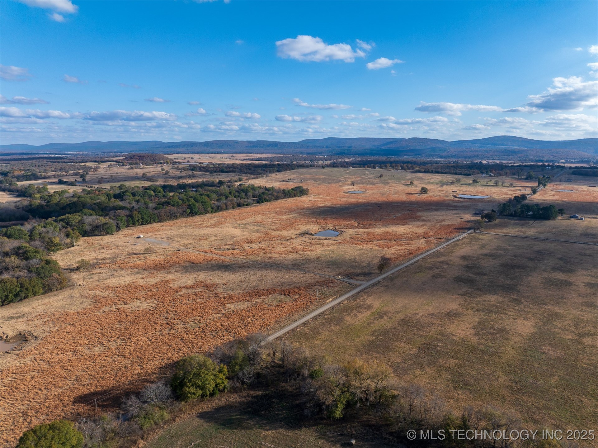 60 S County Road 4440 Property Photo 25