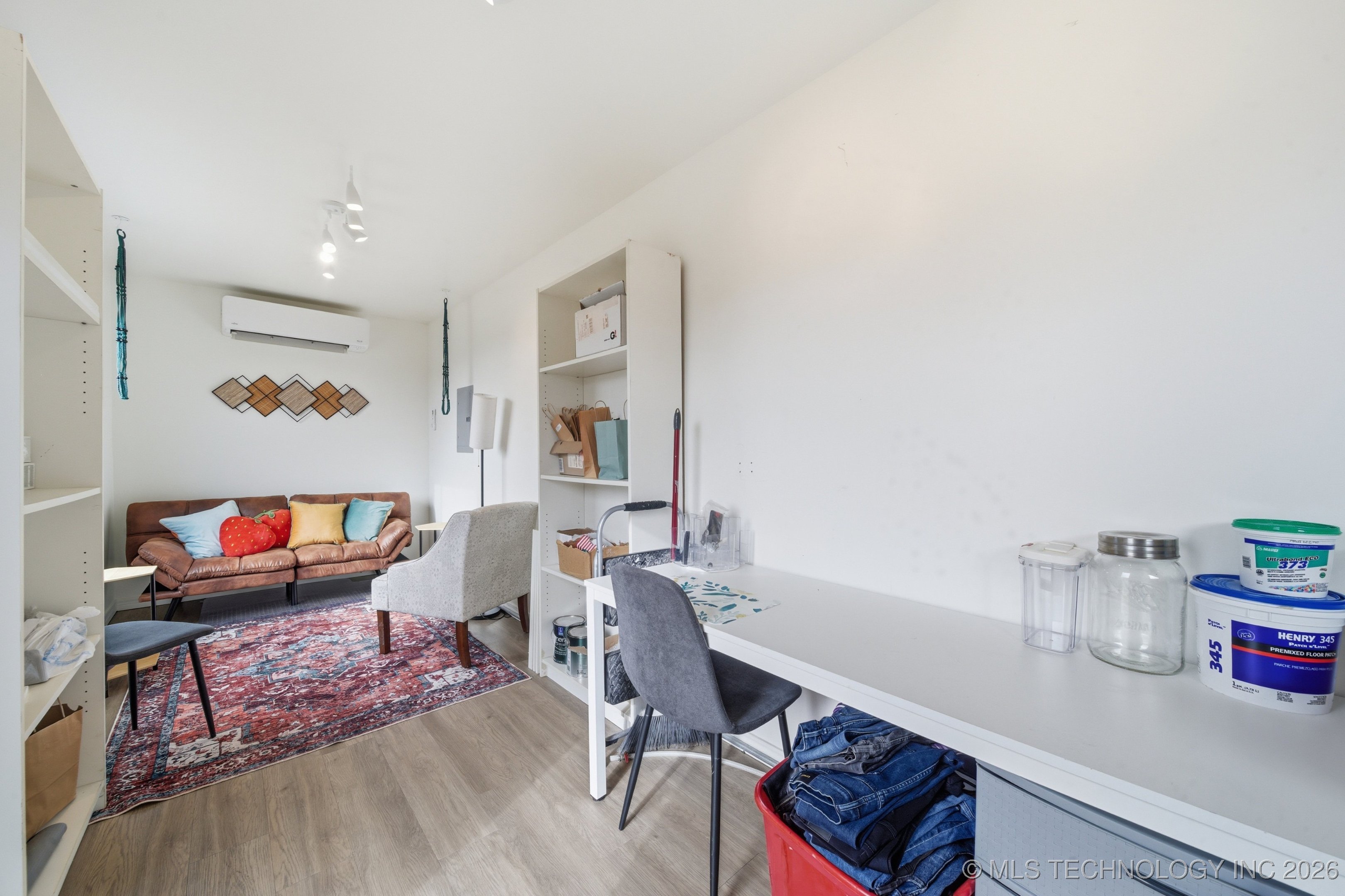 1600 Sw Frank Phillips Boulevard Property Photo 16