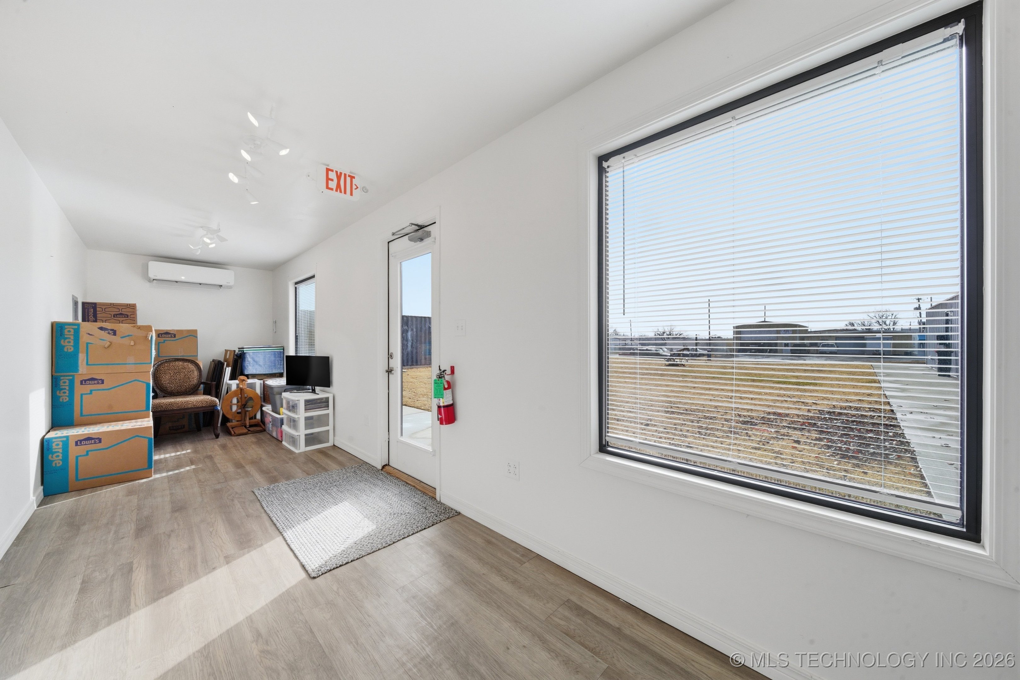 1600 Sw Frank Phillips Boulevard Property Photo 19