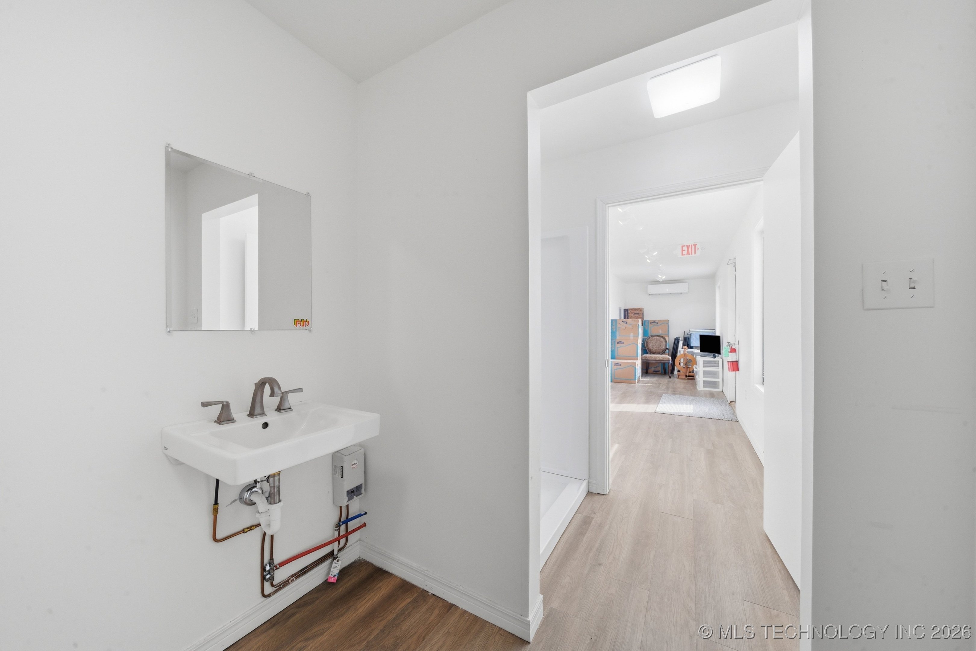 1600 Sw Frank Phillips Boulevard Property Photo 21