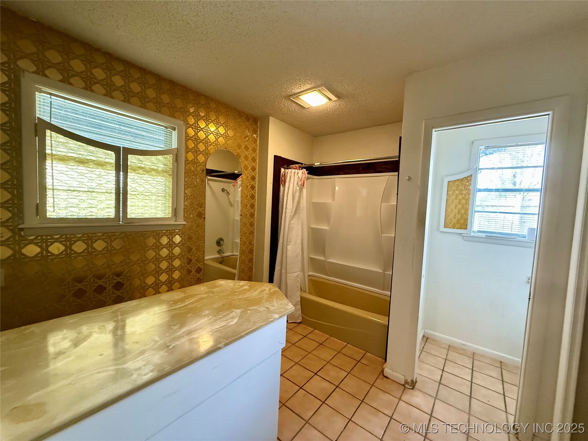 1009 Seminary Avenue Property Photo 32