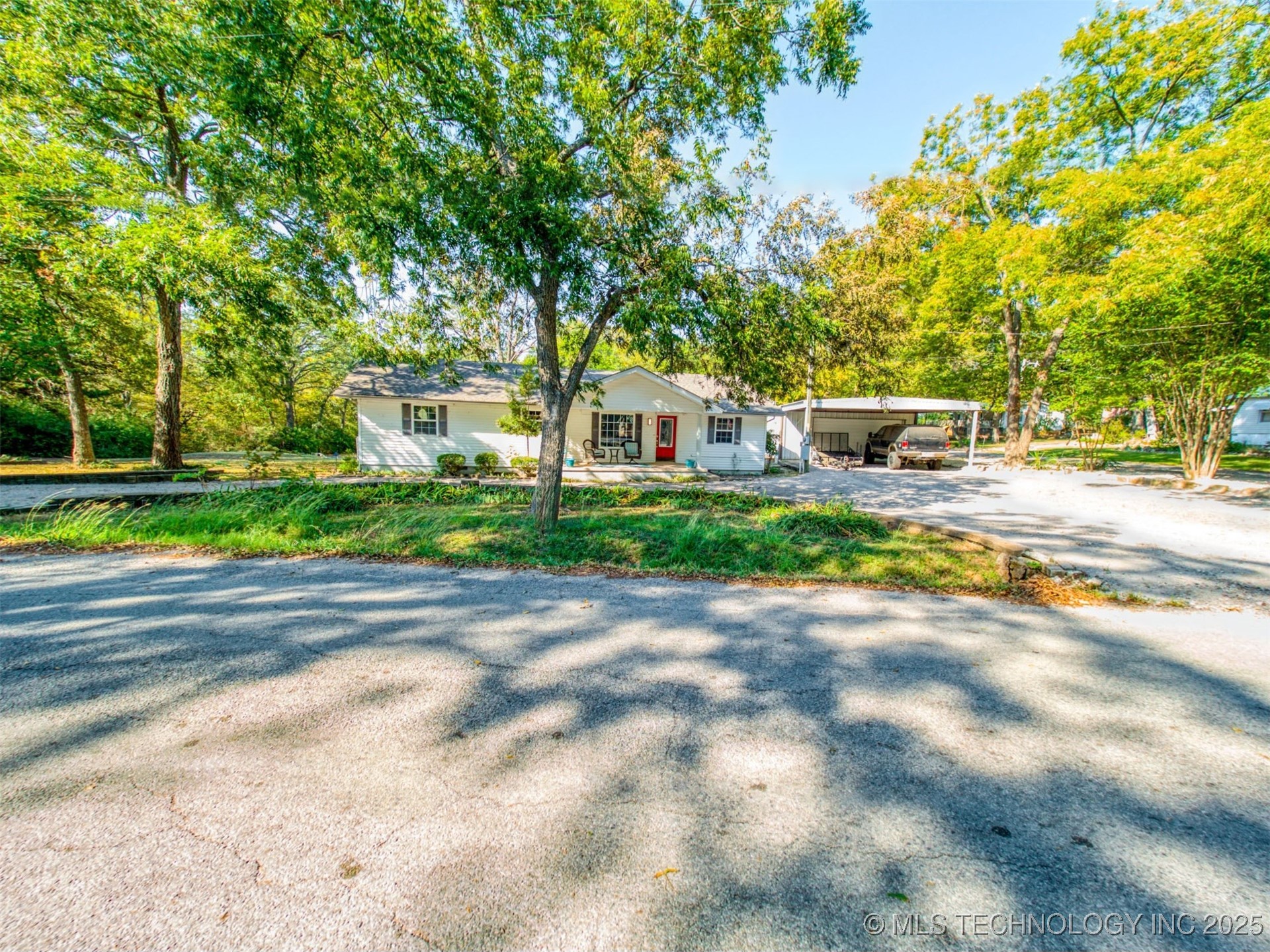 7345 D Property Photo 4