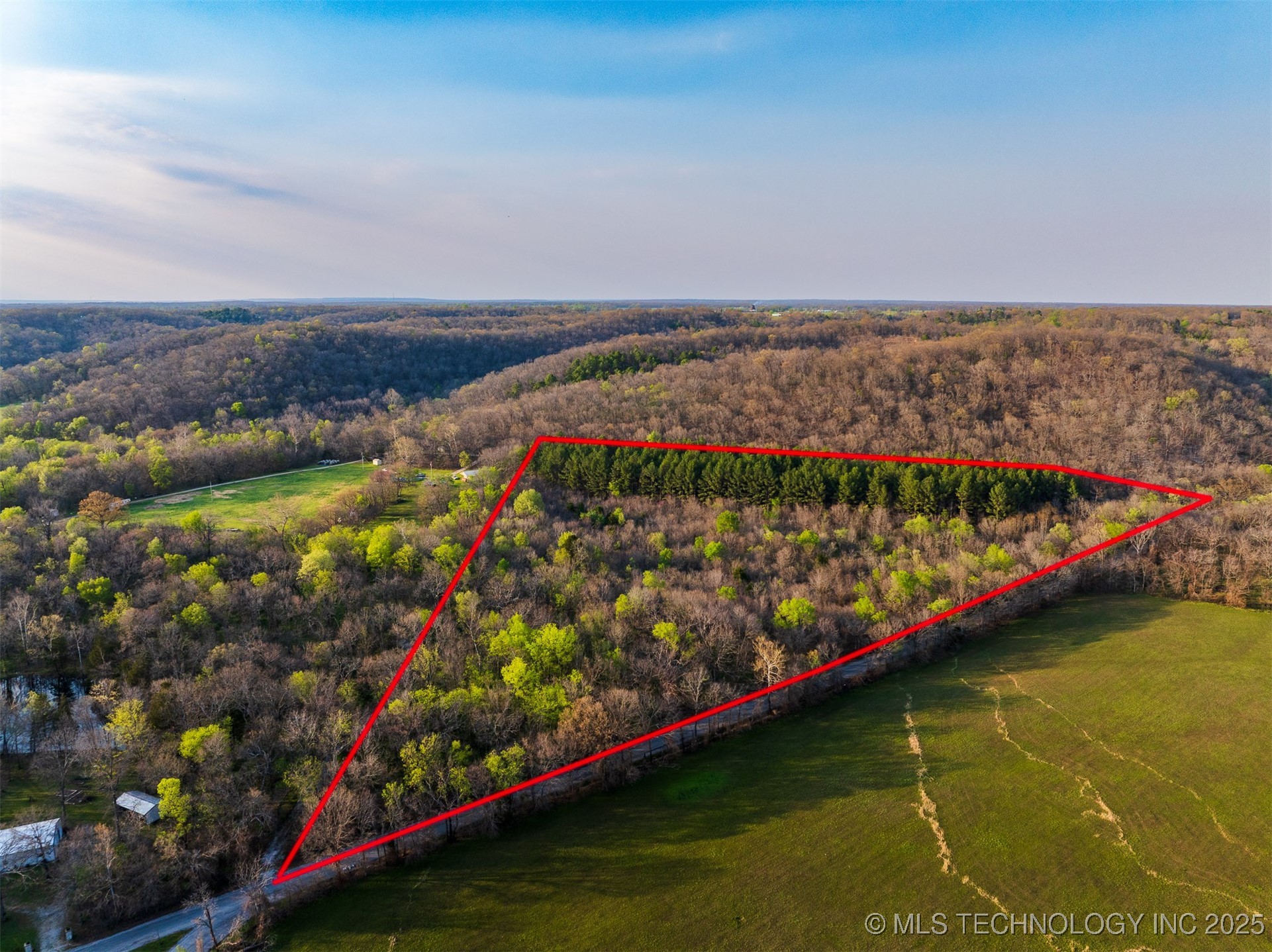 9 S 4530 Road Property Photo 2