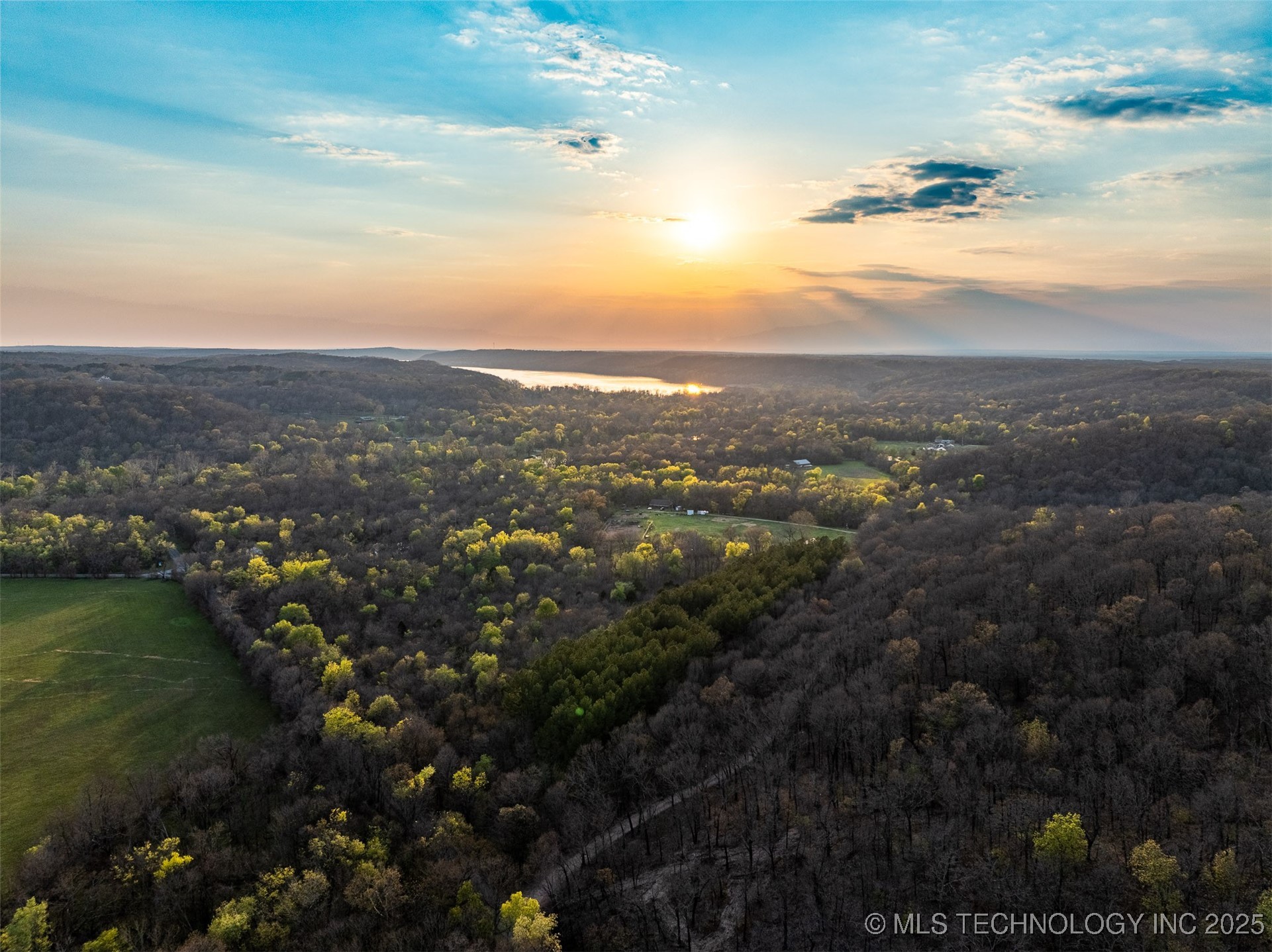 9 S 4530 Road Property Photo 5