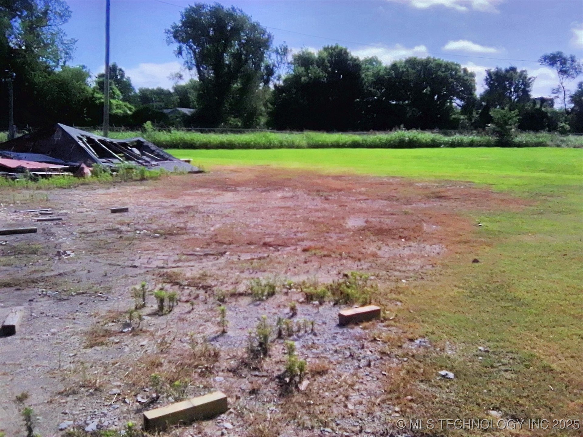 Hwy 51 B Property Photo 3