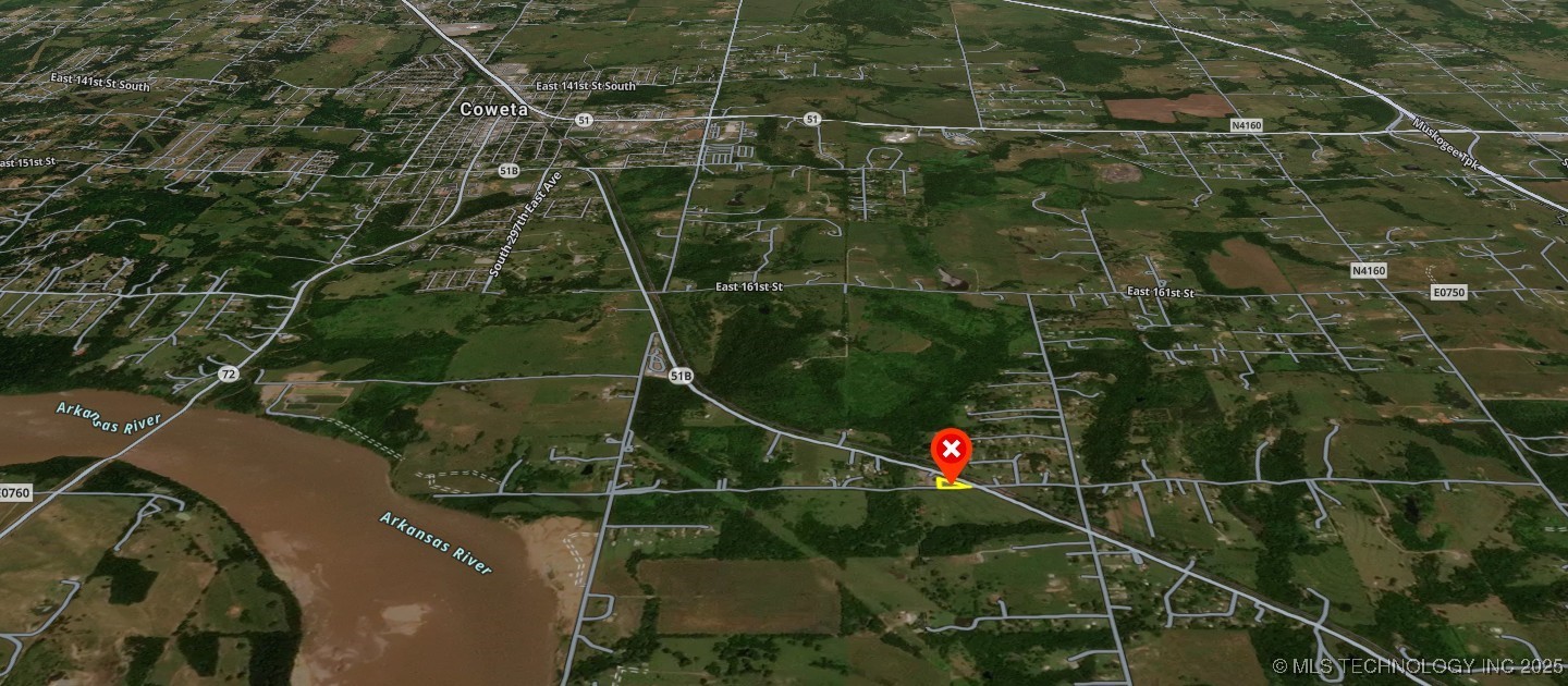 Hwy 51 B Property Photo 8