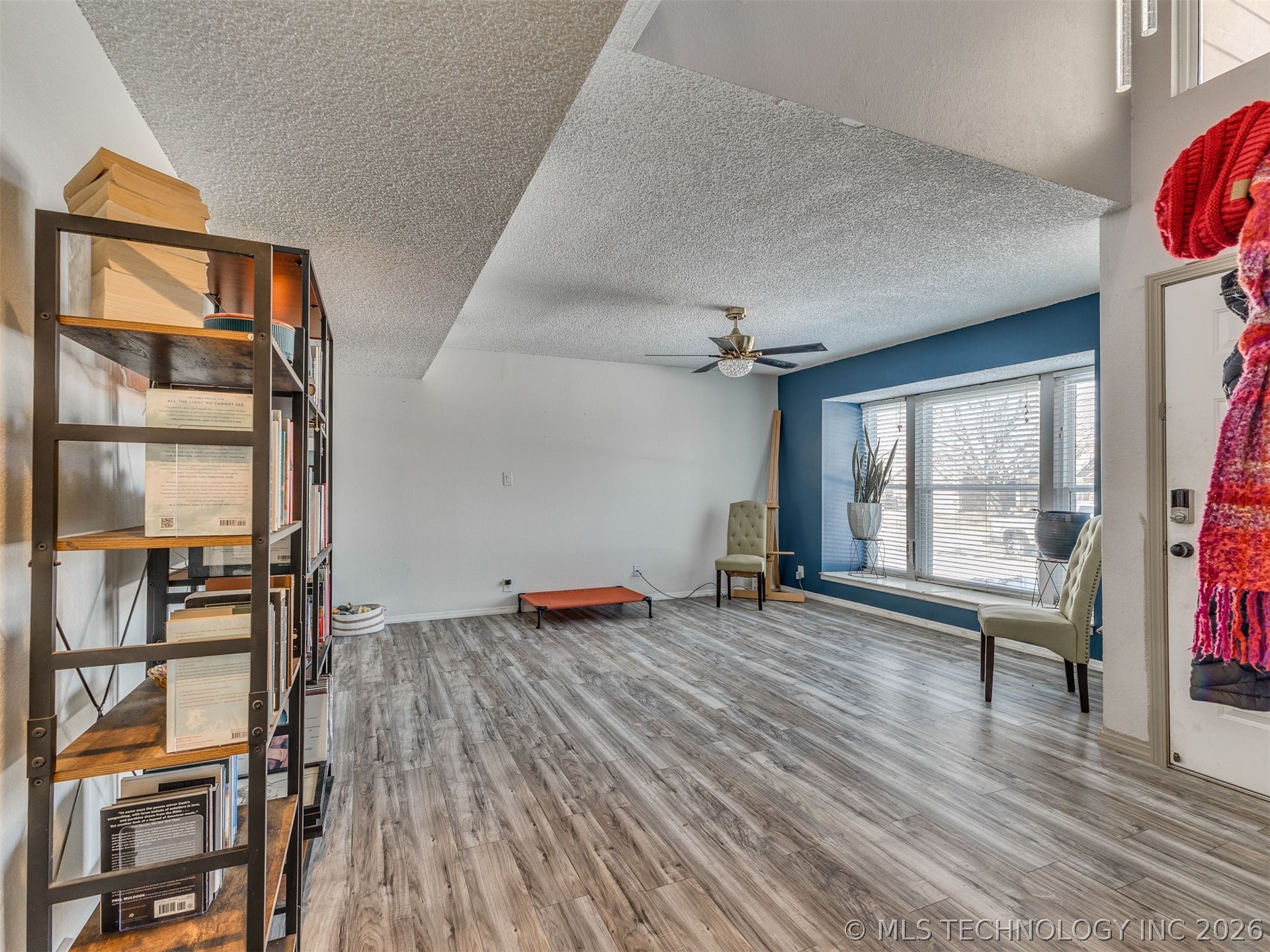 433 W Quanah Street N Property Photo 14