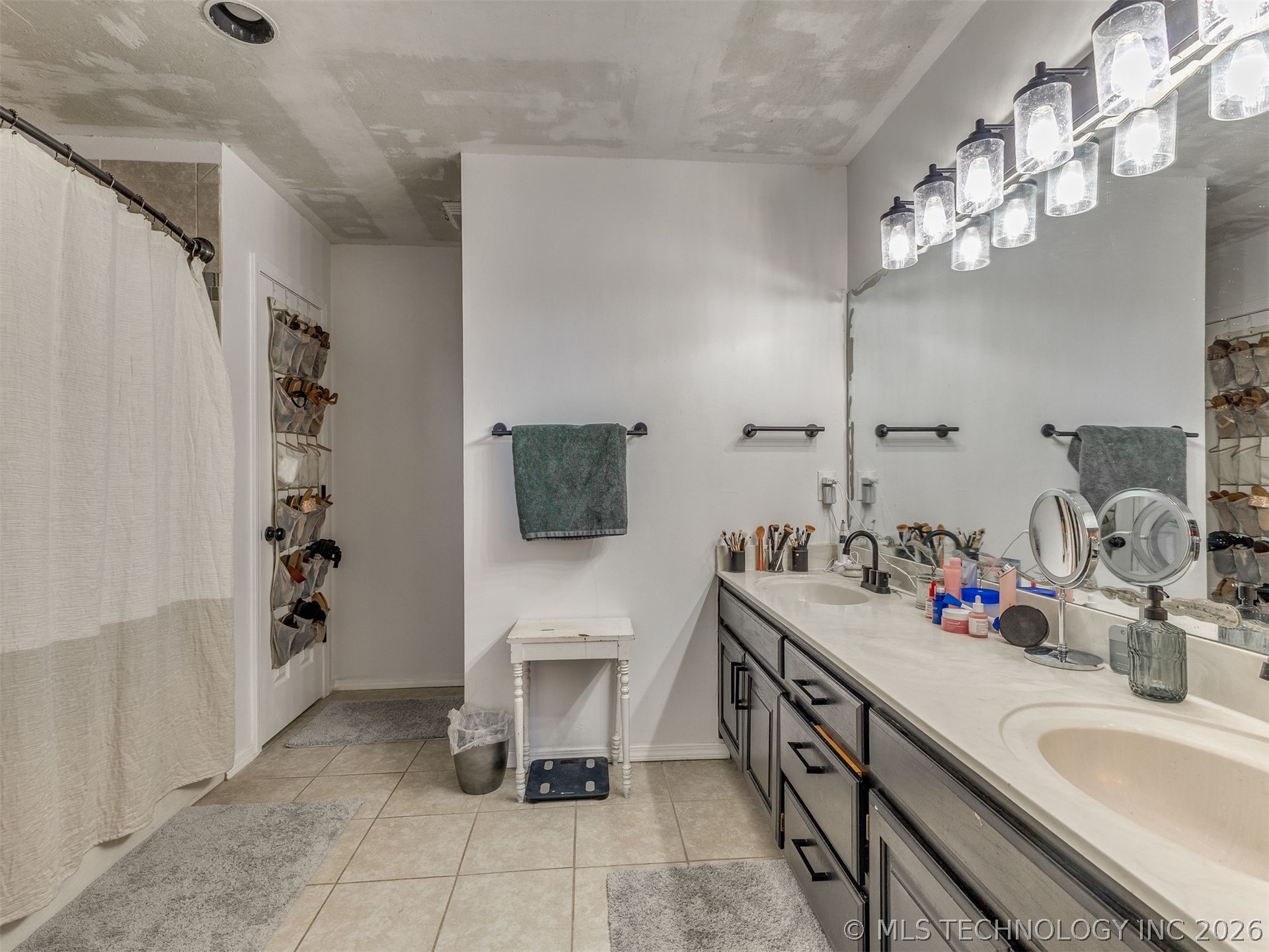 433 W Quanah Street N Property Photo 41