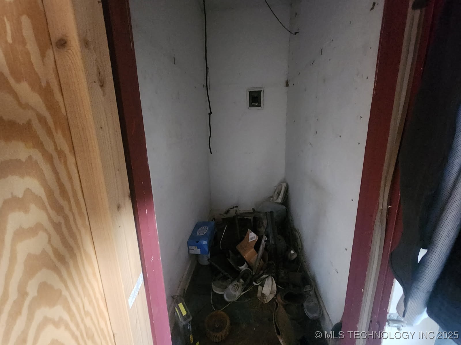 422 S Kansas Avenue Property Photo 9