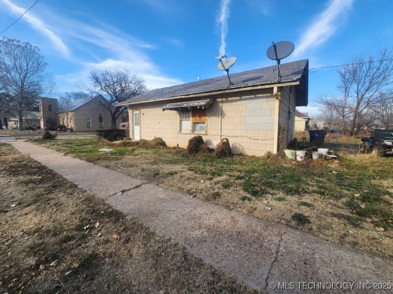 422 S Kansas Avenue Property Photo 10