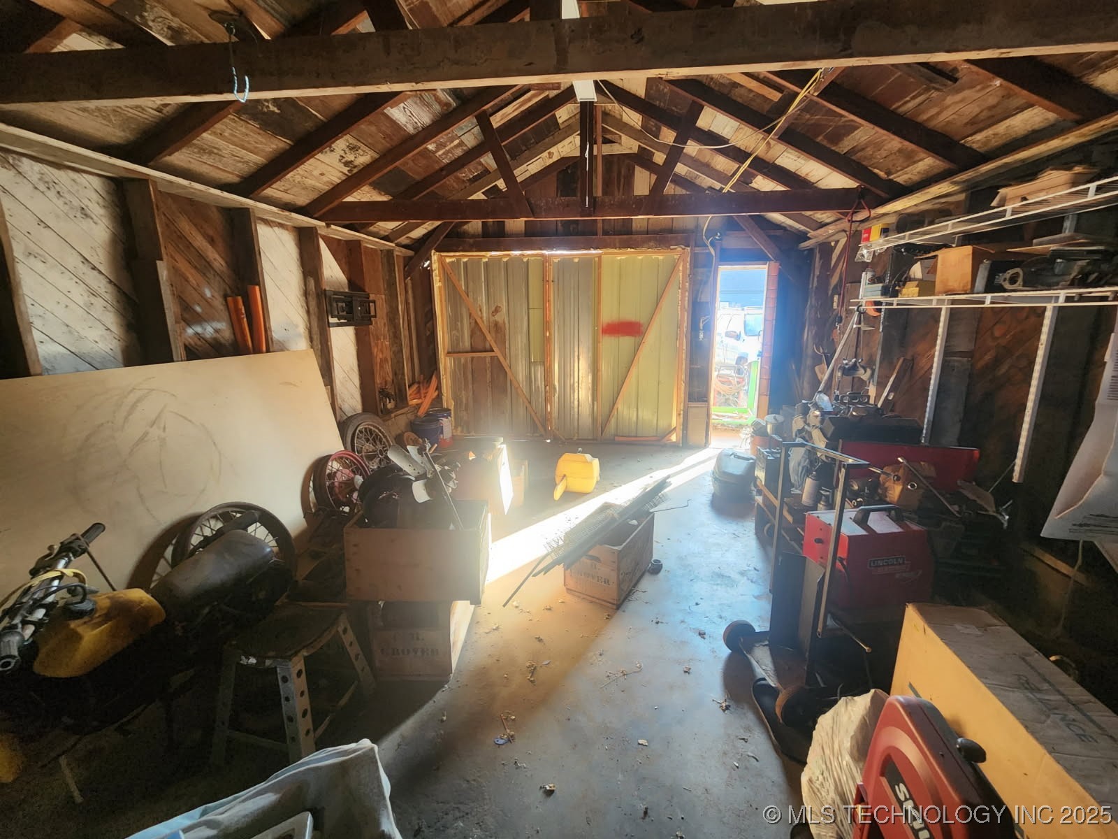 422 S Kansas Avenue Property Photo 12