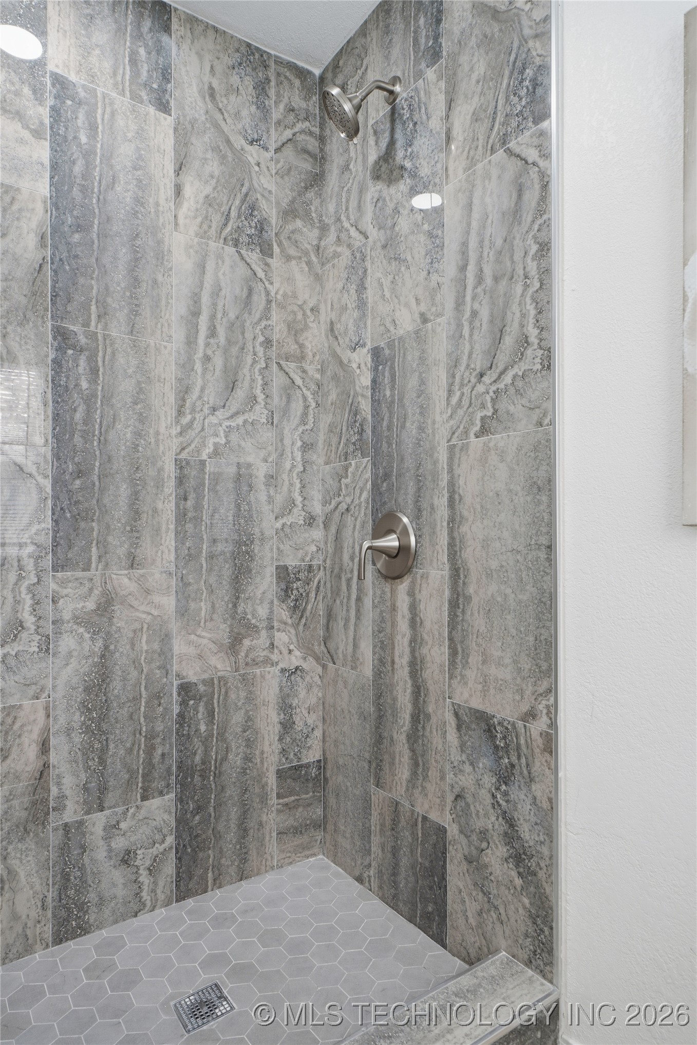 6933 N Martin Ridge Road Property Photo 24