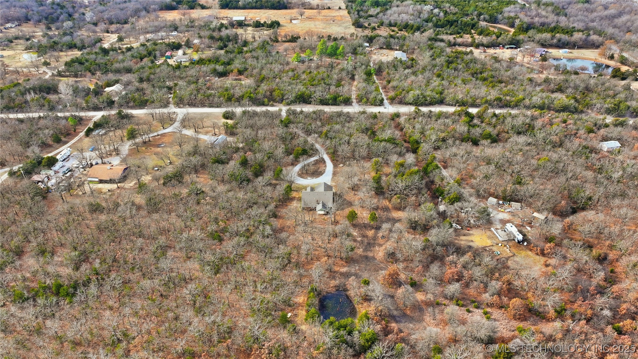 6933 N Martin Ridge Road Property Photo 40