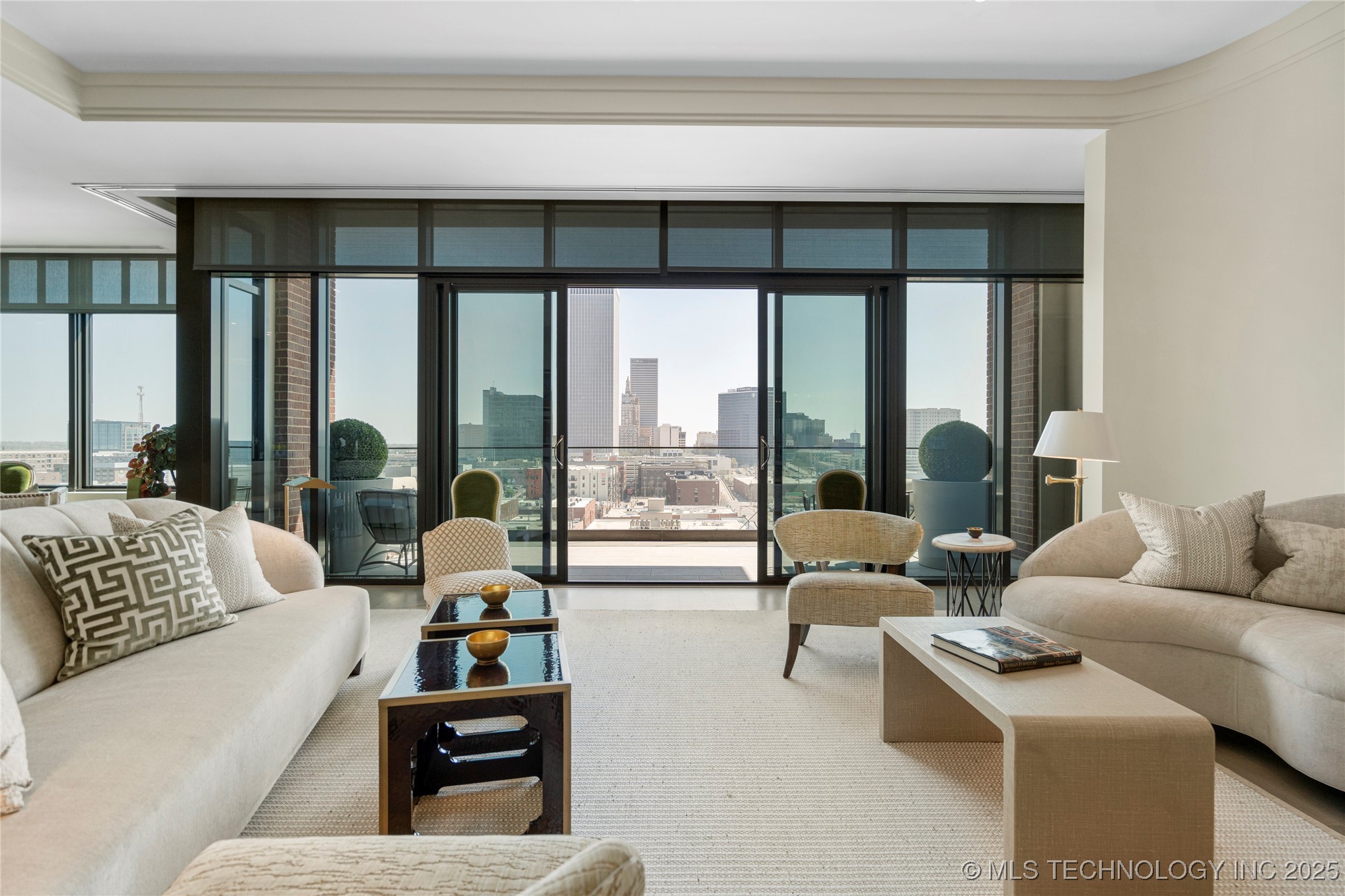 405 N Main Street 7e Property Photo 14